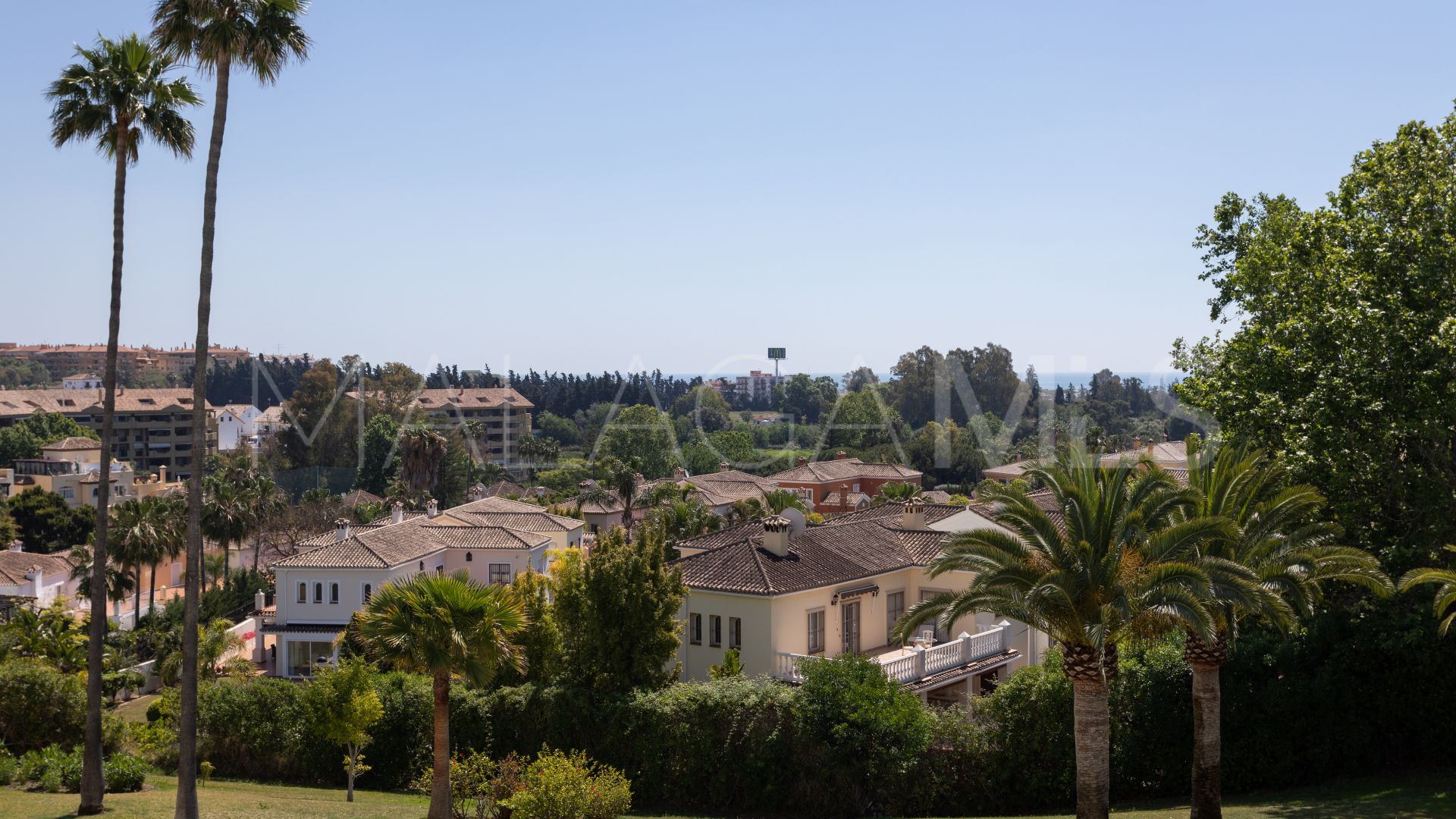 Lägenhet for sale in Guadalmina Alta