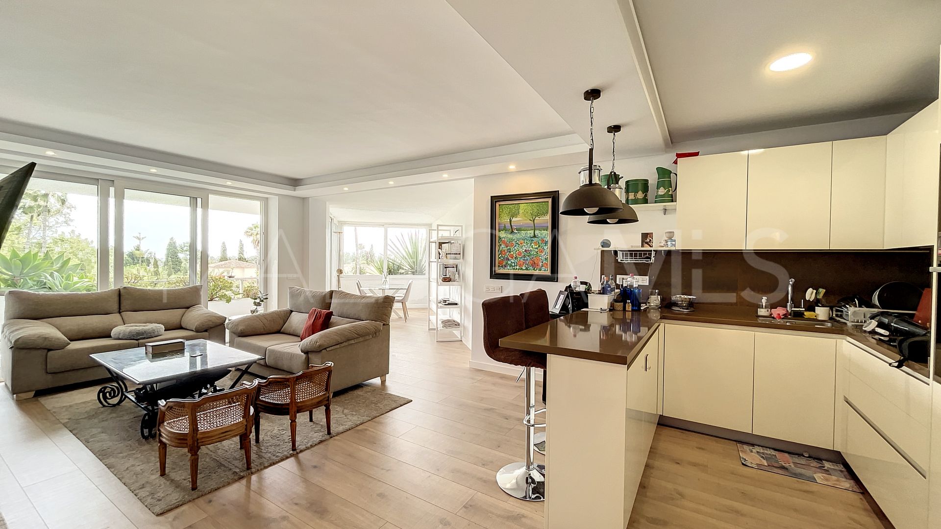 Lägenhet for sale in Guadalmina Alta
