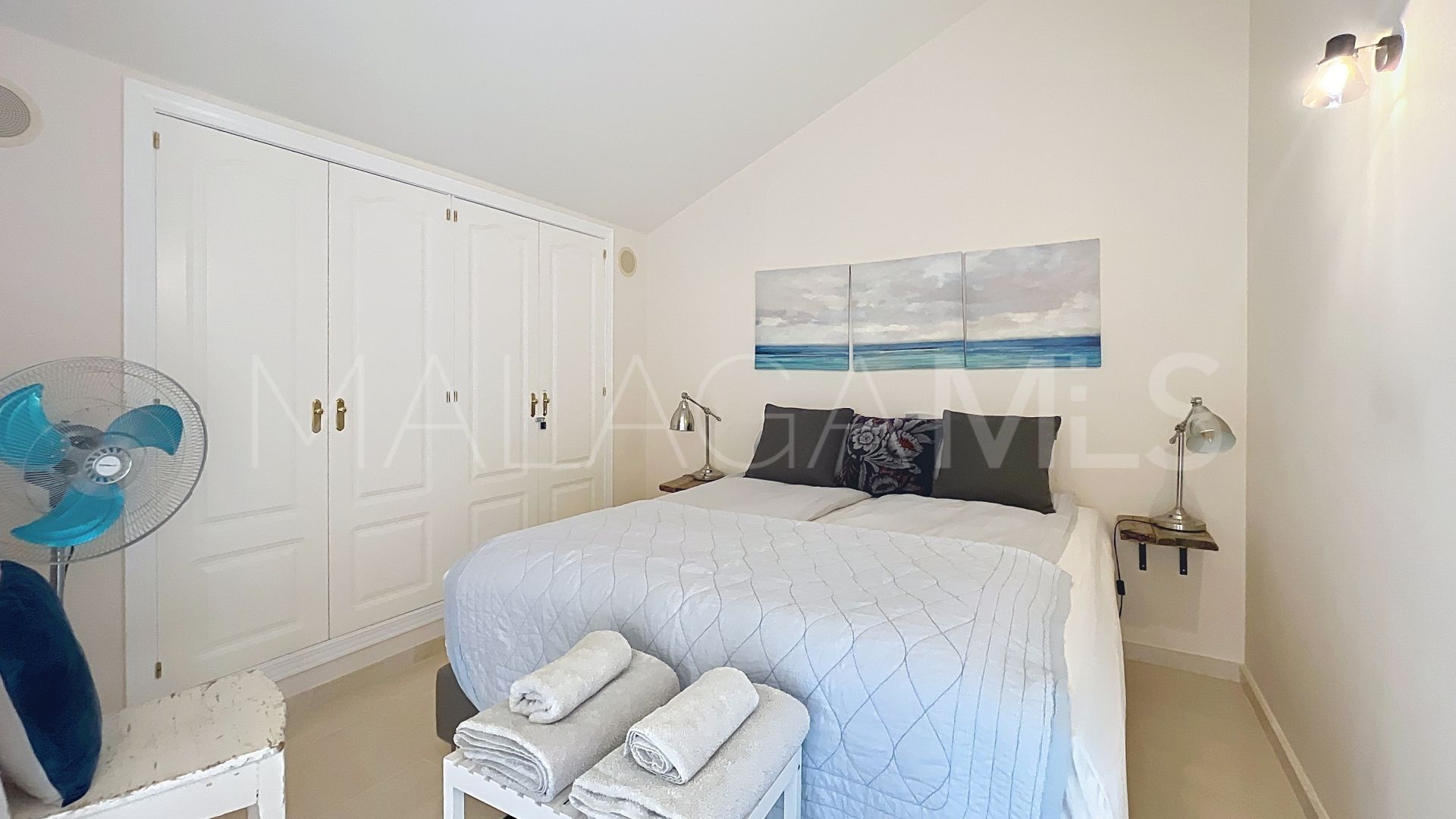 Duplex penthouse for sale in Guadalmina Alta
