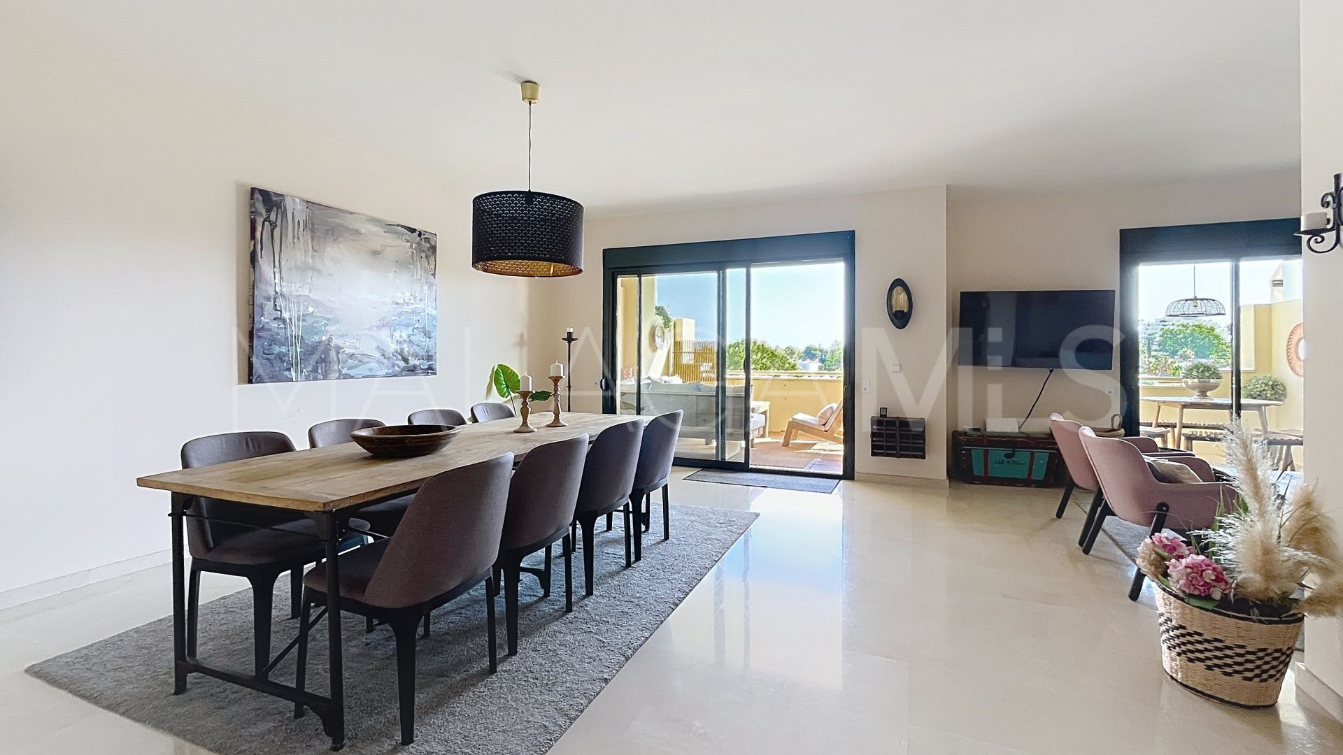 Duplex penthouse for sale in Guadalmina Alta