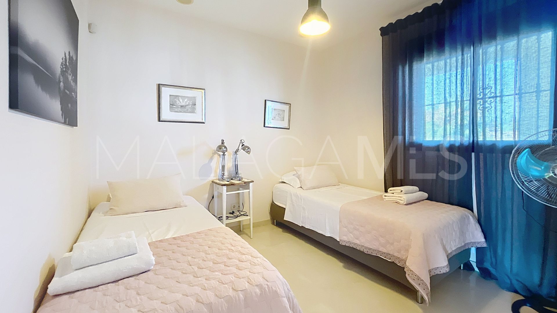 Duplex penthouse for sale in Guadalmina Alta