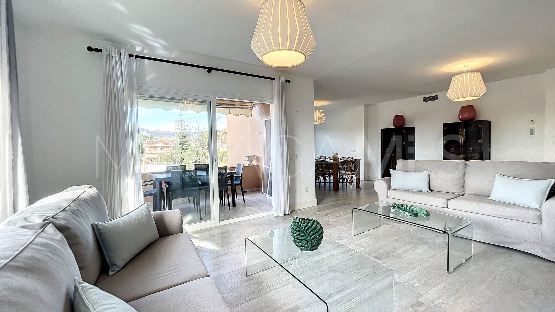 Lägenhet for sale in Guadalmina Alta