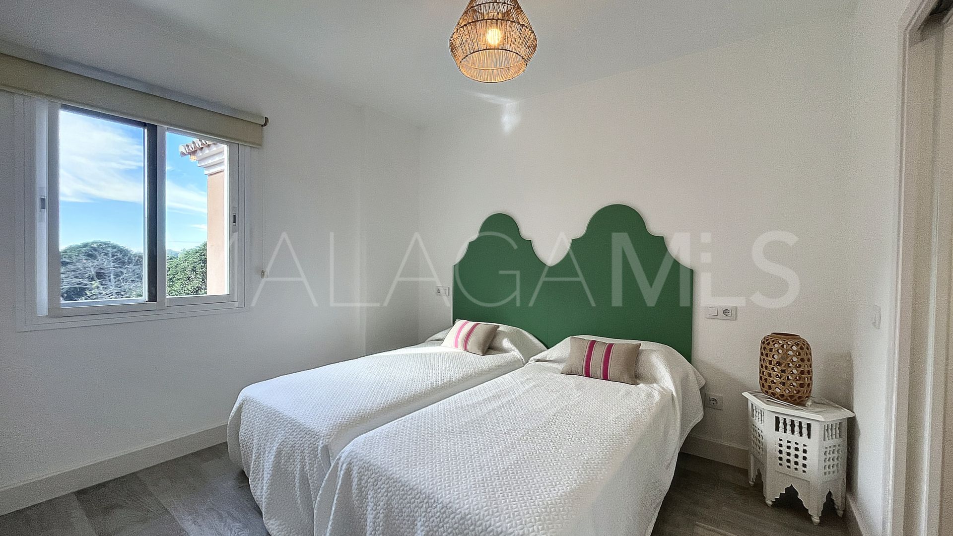 Lägenhet for sale in Guadalmina Alta