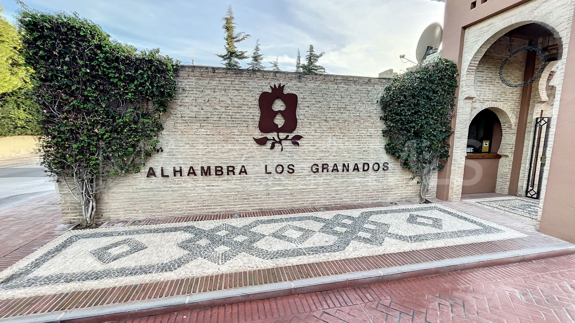 Lägenhet for sale in Alhambra los Granados