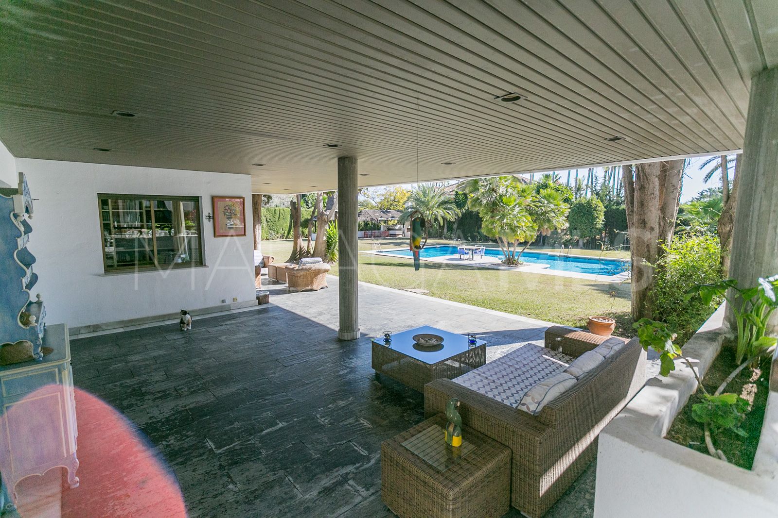 Villa for sale in Guadalmina Baja