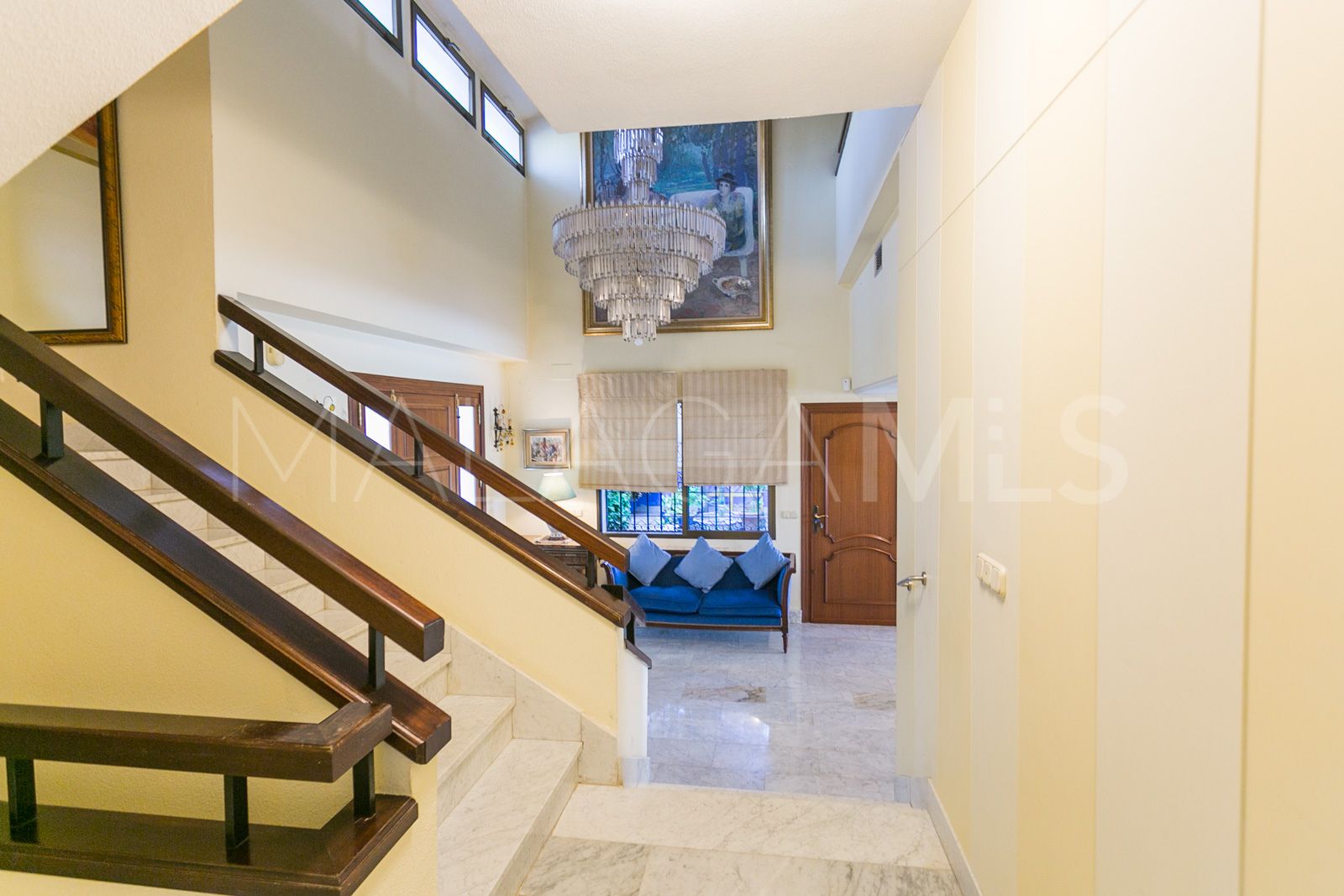 Villa with 10 bedrooms a la venta in Guadalmina Baja