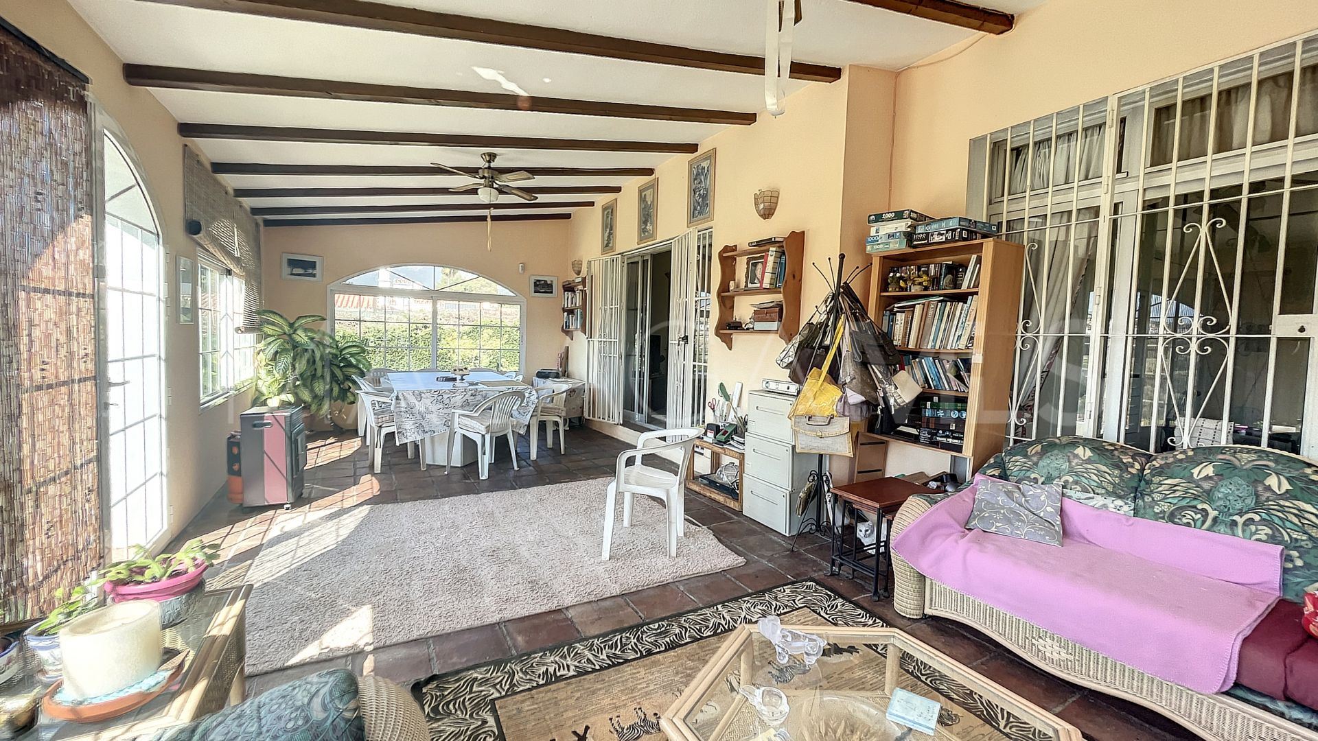 Villa for sale in Guadalmina Alta