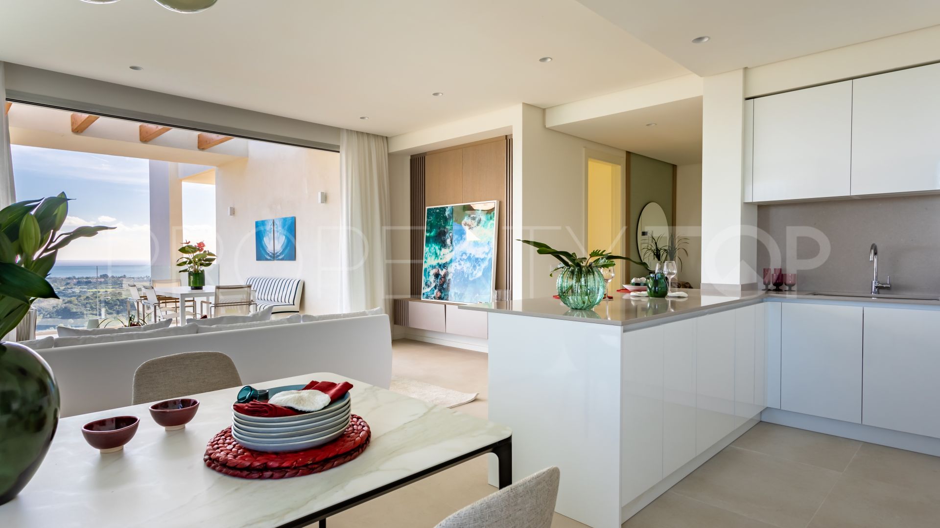 Apartamento con 3 dormitorios en venta en Marbella Club Hills