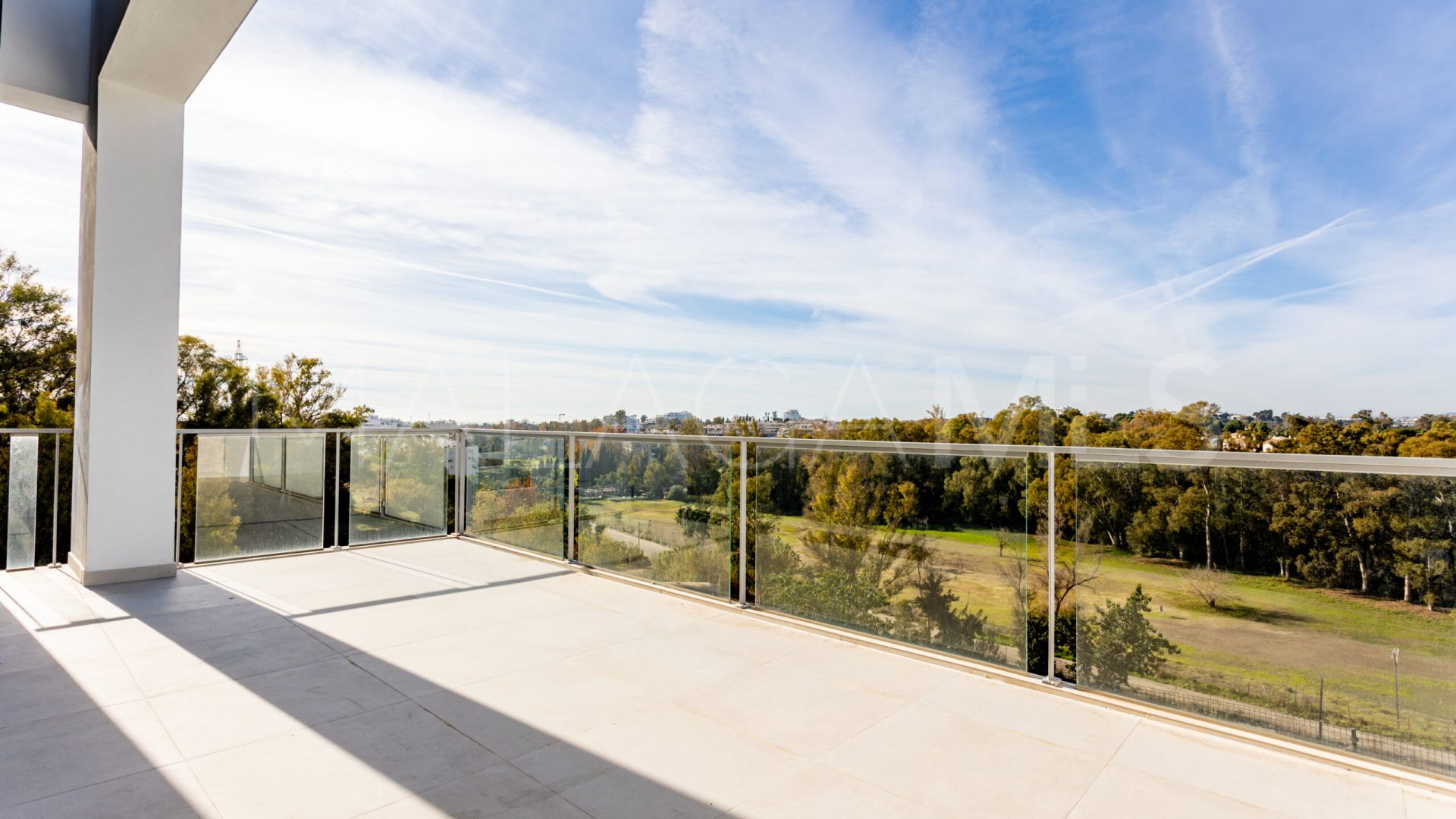 Villa pareada a la venta in Alta Vista