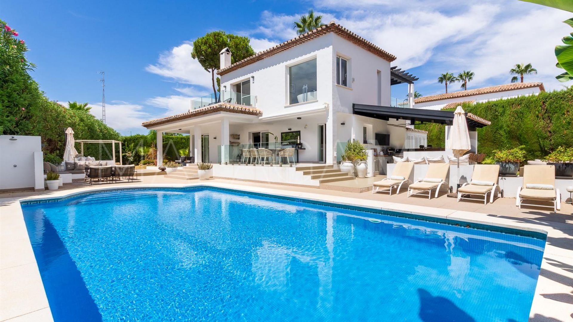 Villa for sale in Marbella Country Club