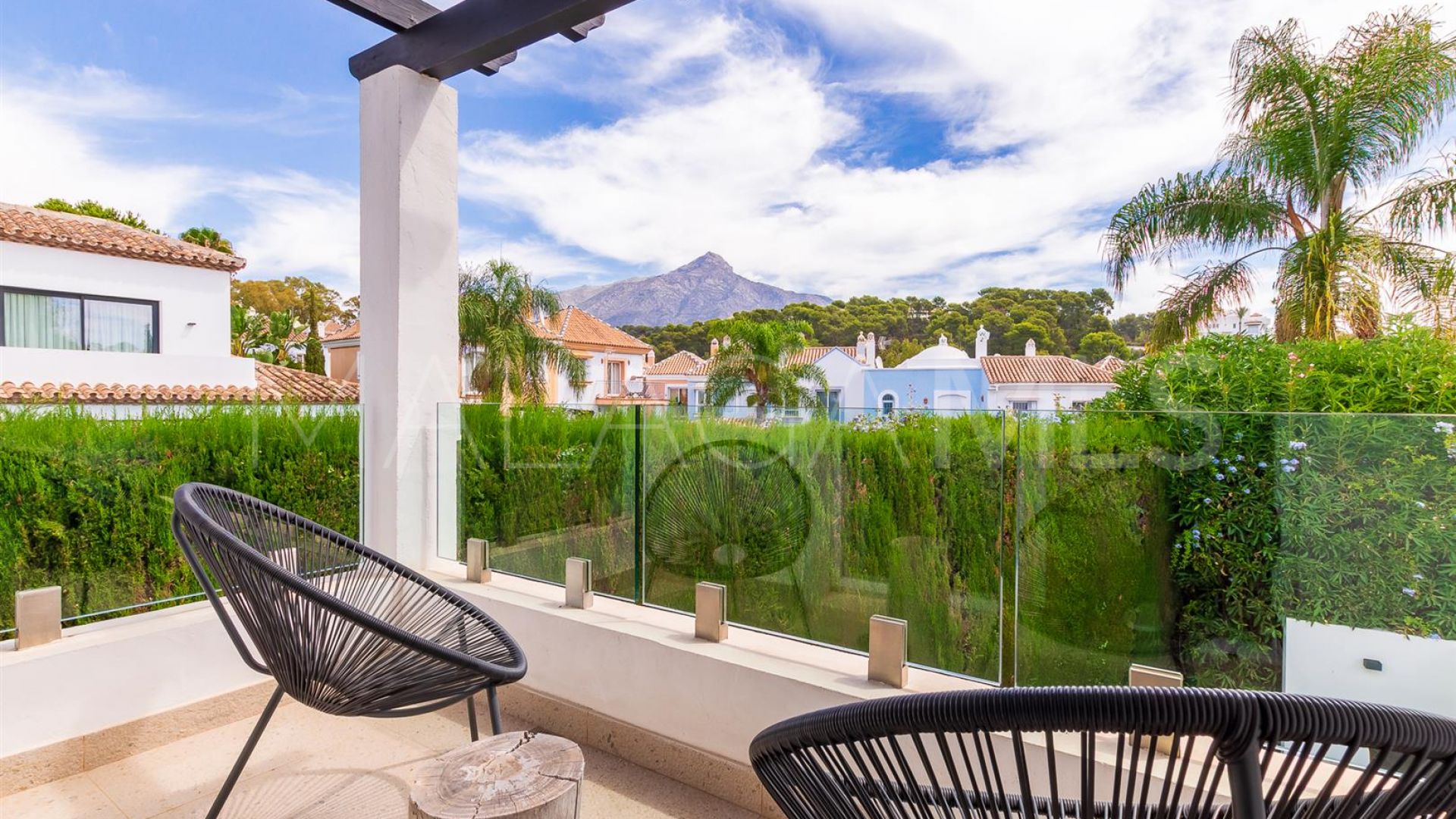 Villa for sale in Marbella Country Club