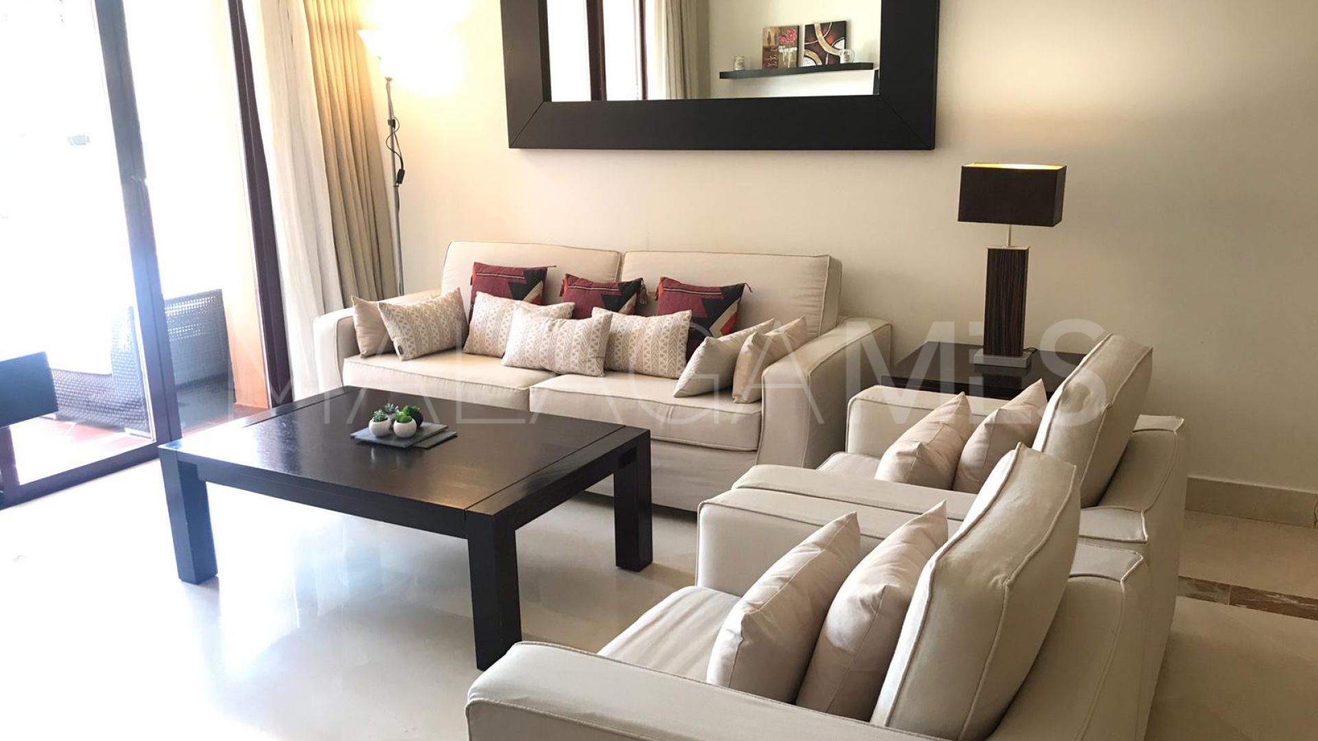 Buy apartamento with 2 bedrooms in Bahia Alcantara