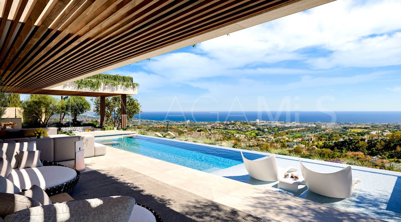 Buy villa with 5 bedrooms in La Quinta