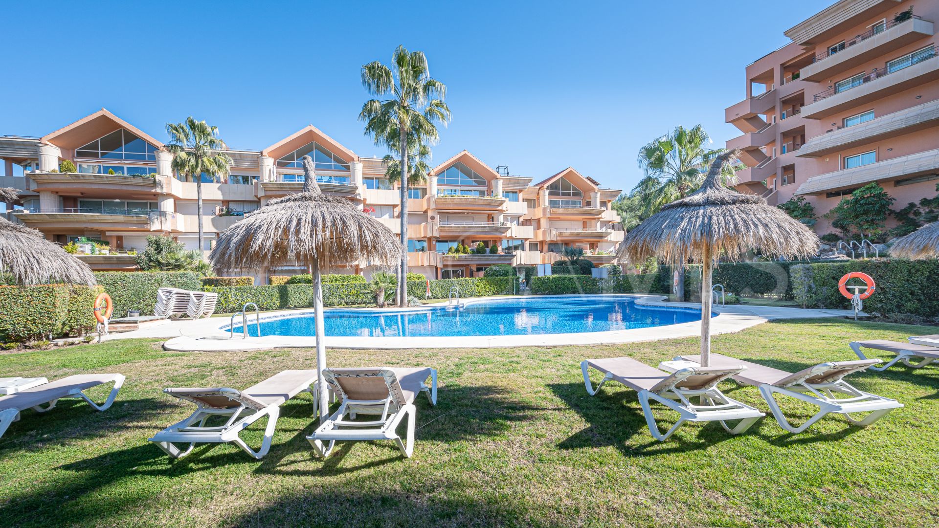 2 bedrooms Magna Marbella apartment for sale