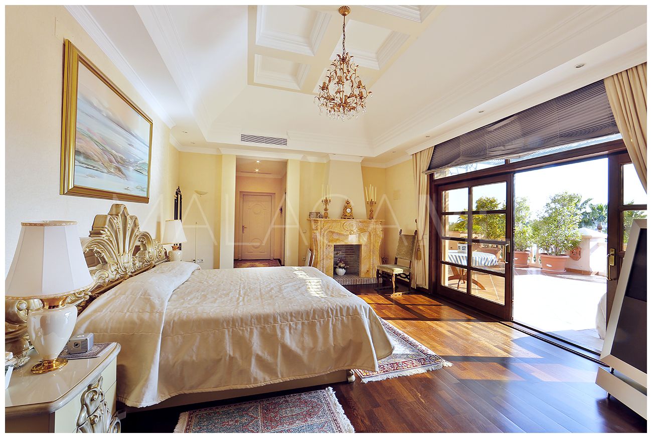 Herrgård for sale in Nueva Andalucia