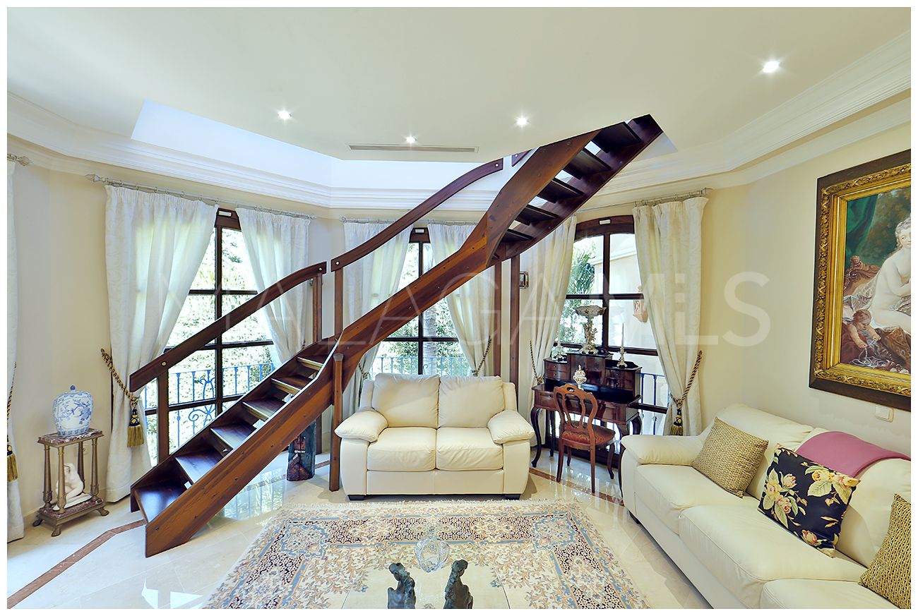 Herrgård for sale in Nueva Andalucia