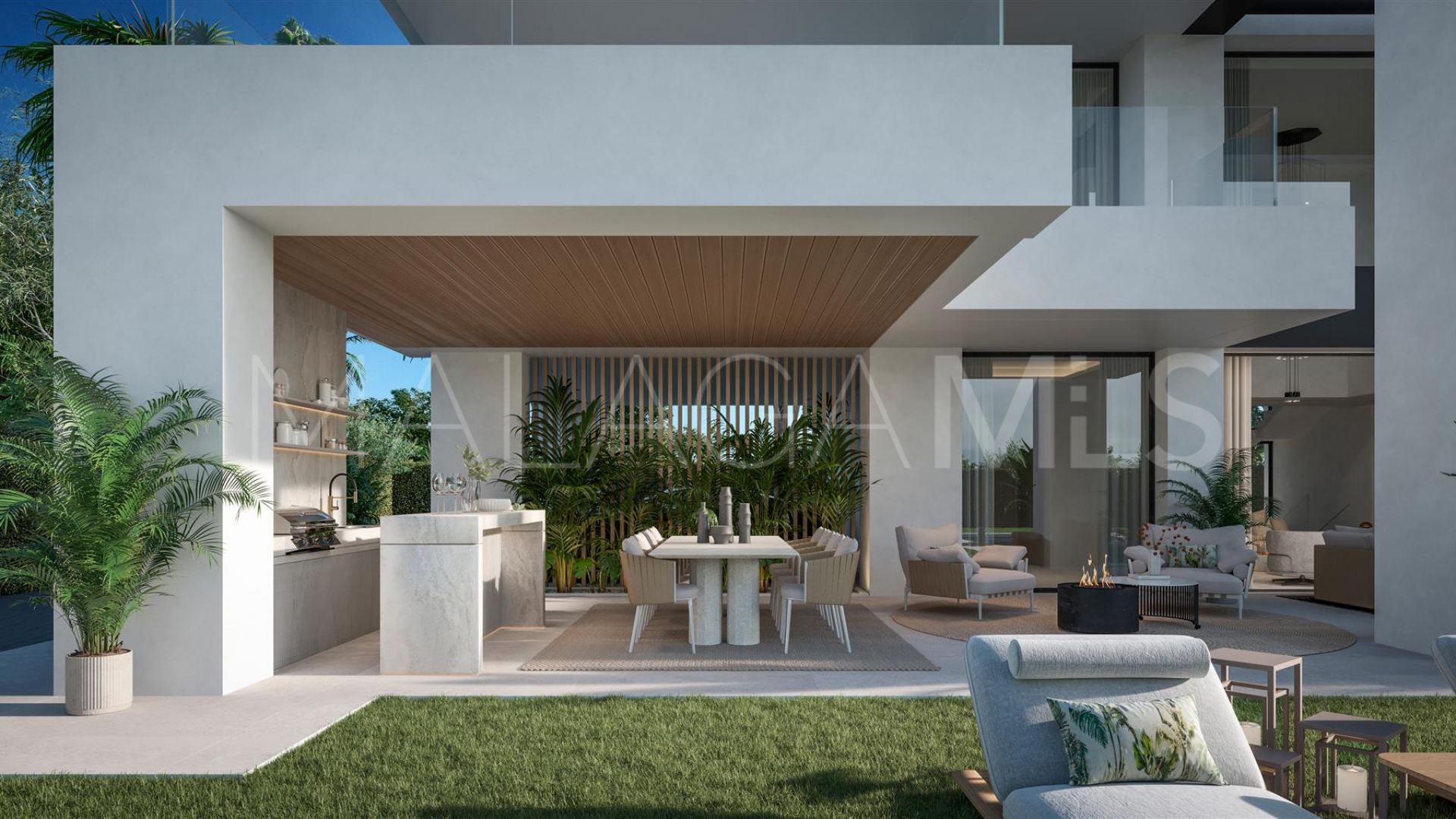 Villa for sale in New Golden Mile
