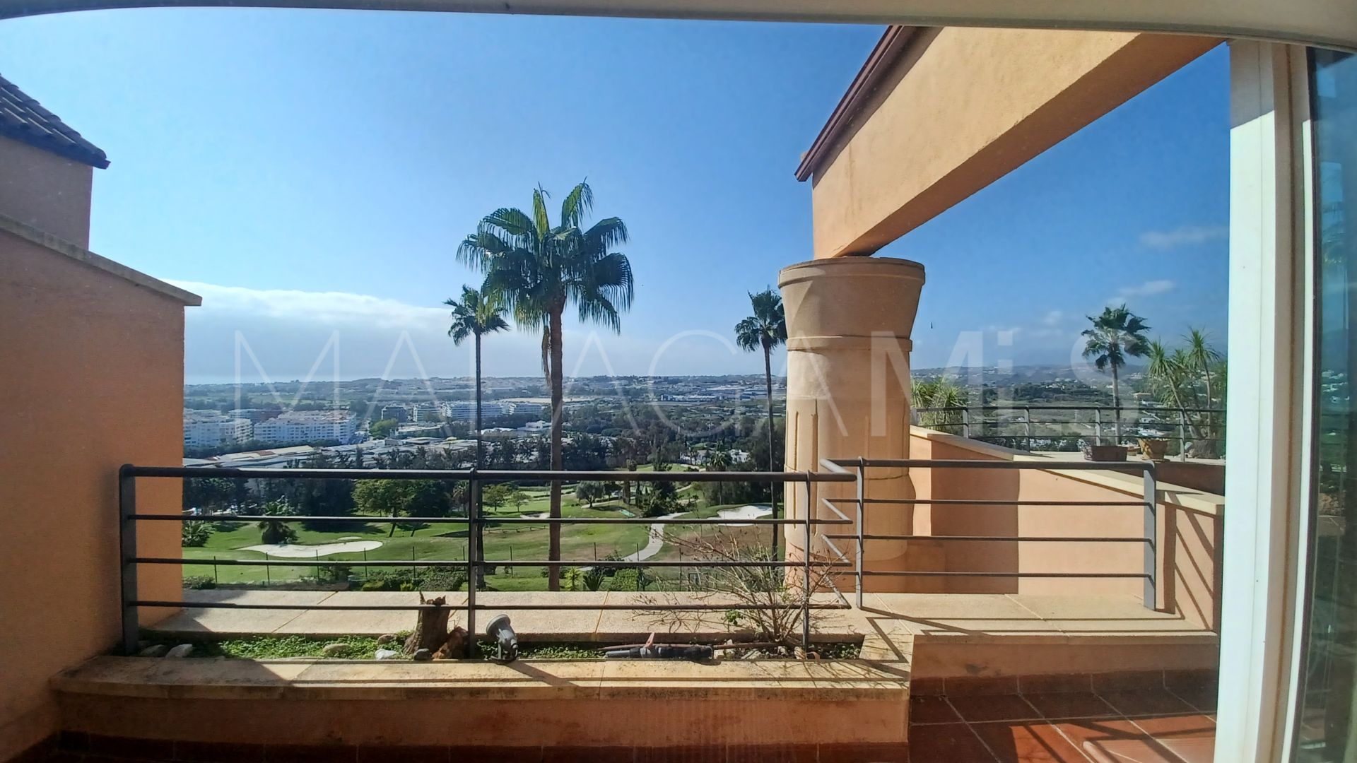 Tvåvånings takvåning for sale in Magna Marbella
