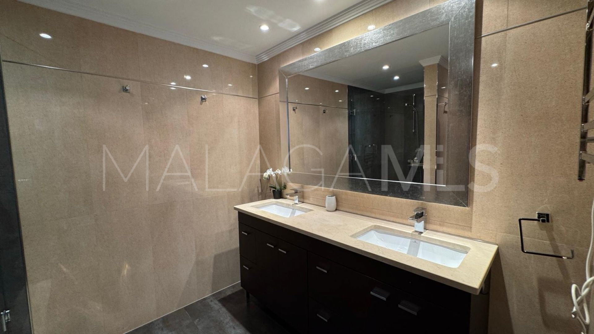 Wohnung for sale in Magna Marbella
