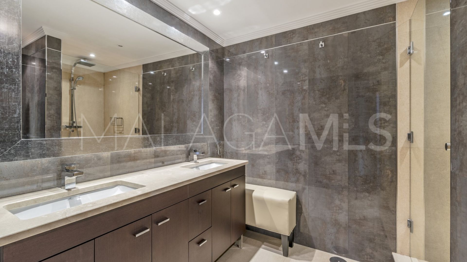 Wohnung for sale in Magna Marbella