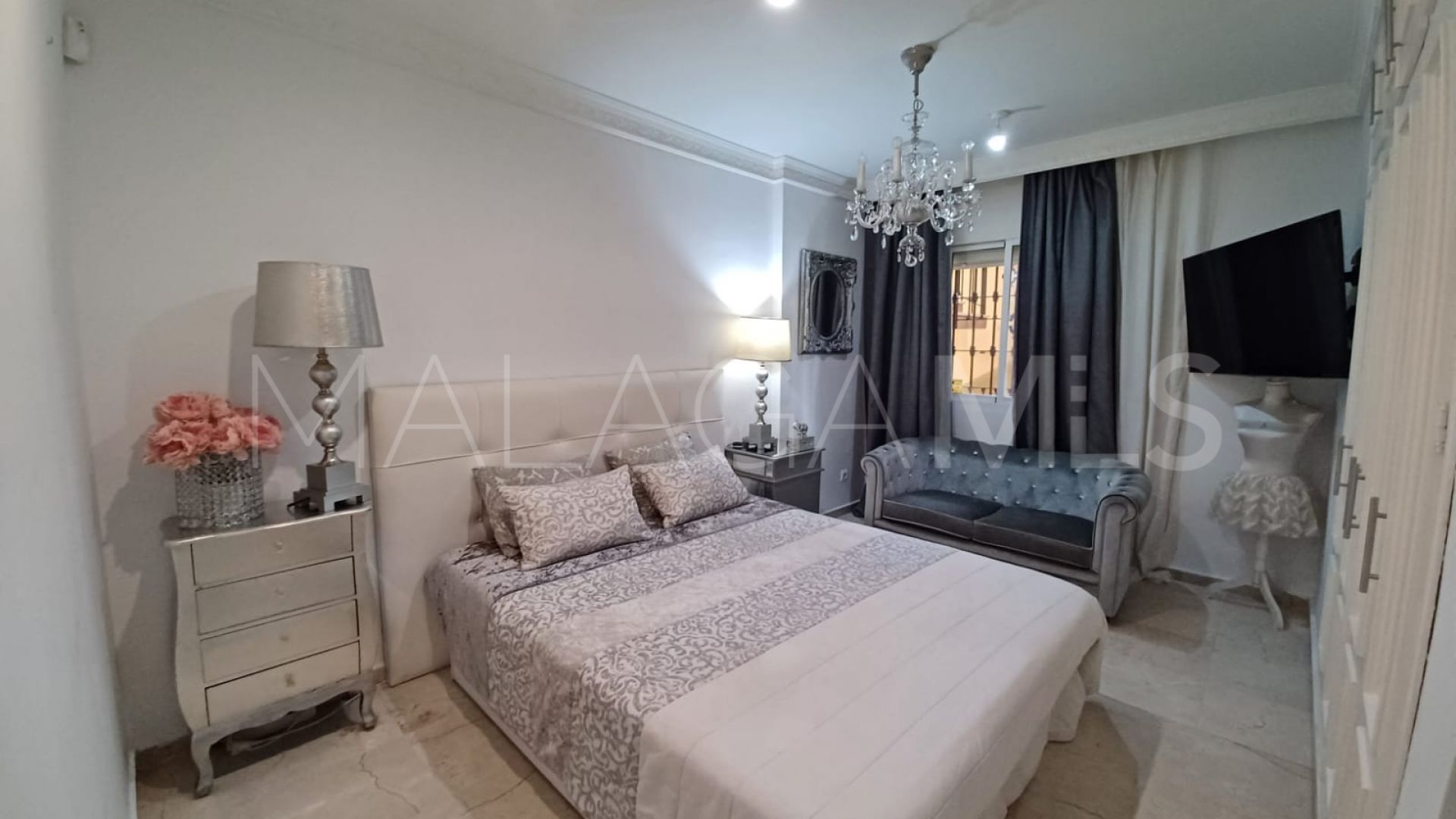 Apartamento for sale with 2 bedrooms in Guadalmina Alta