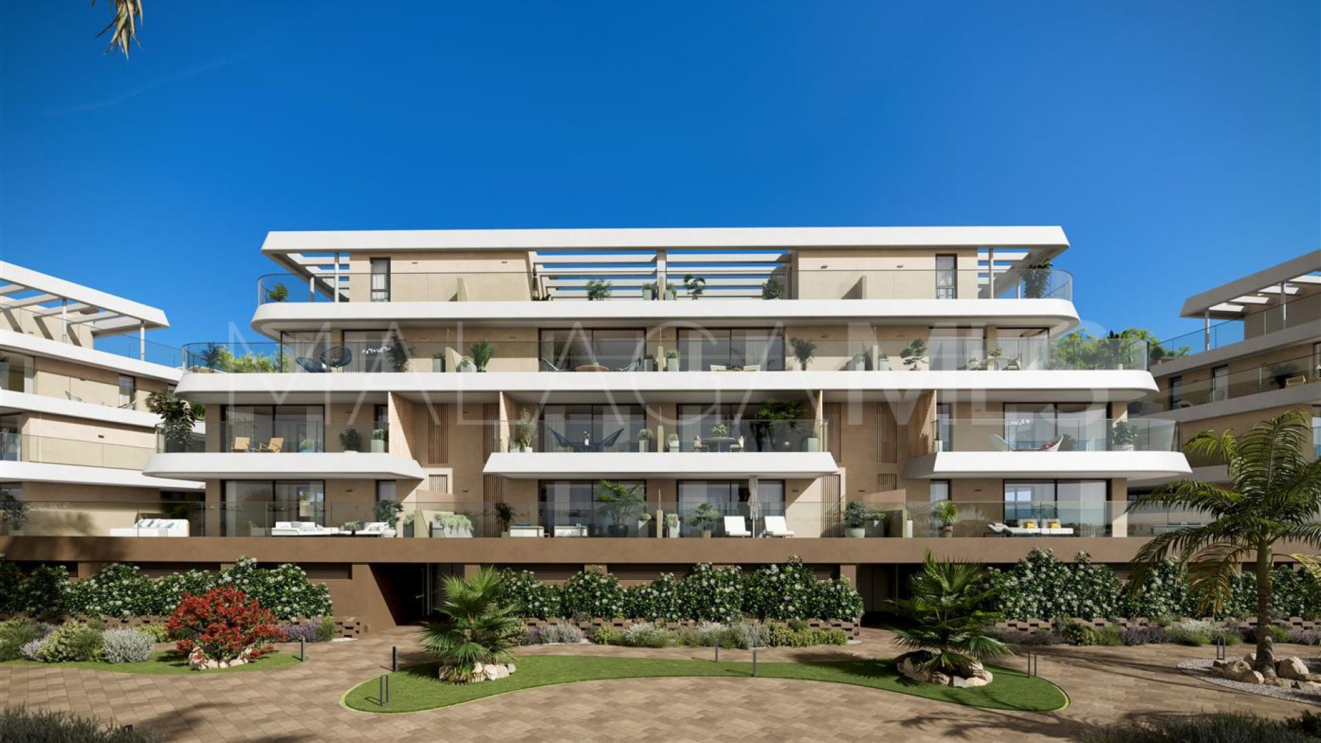 For sale 2 bedrooms apartment in Estepona West