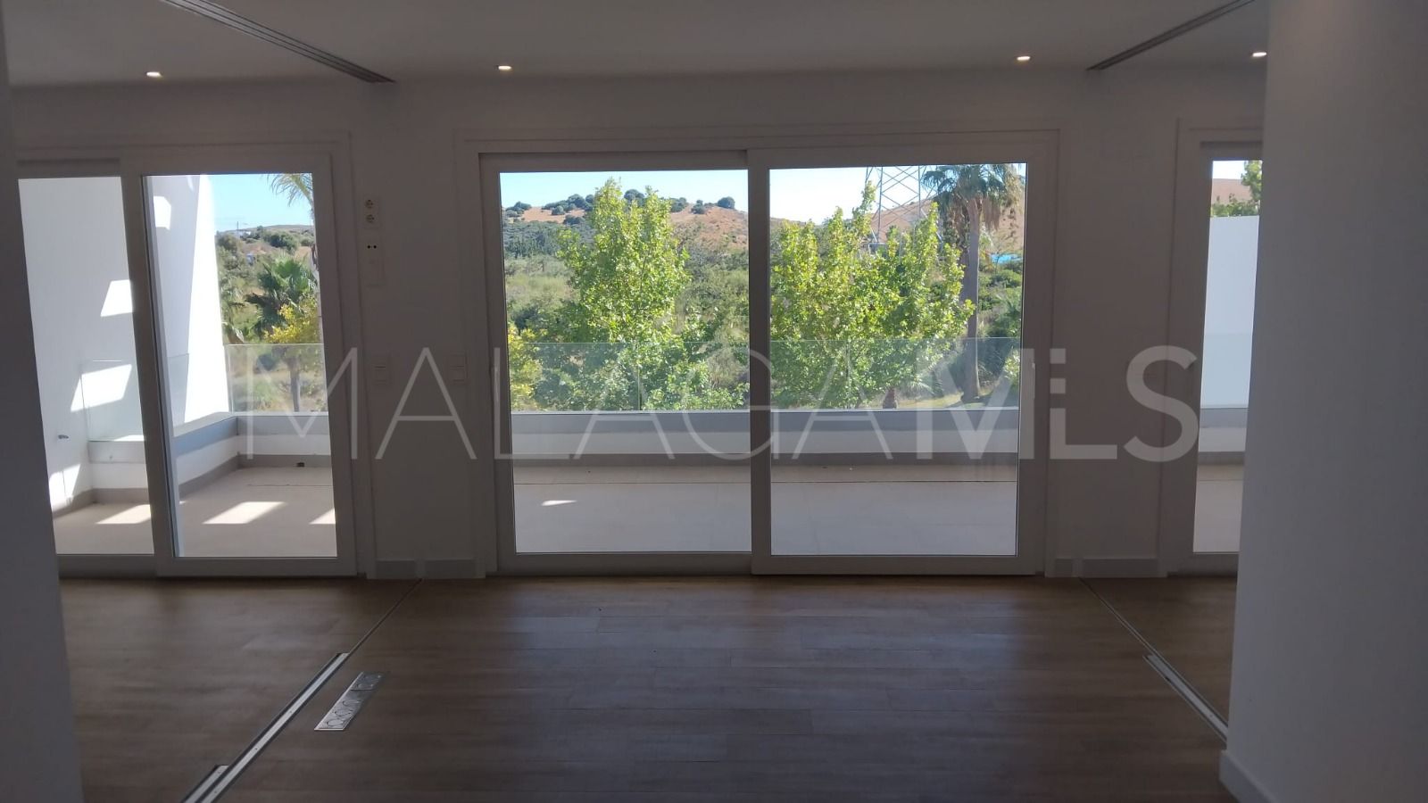 For sale Alcazaba Lagoon 2 bedrooms apartment