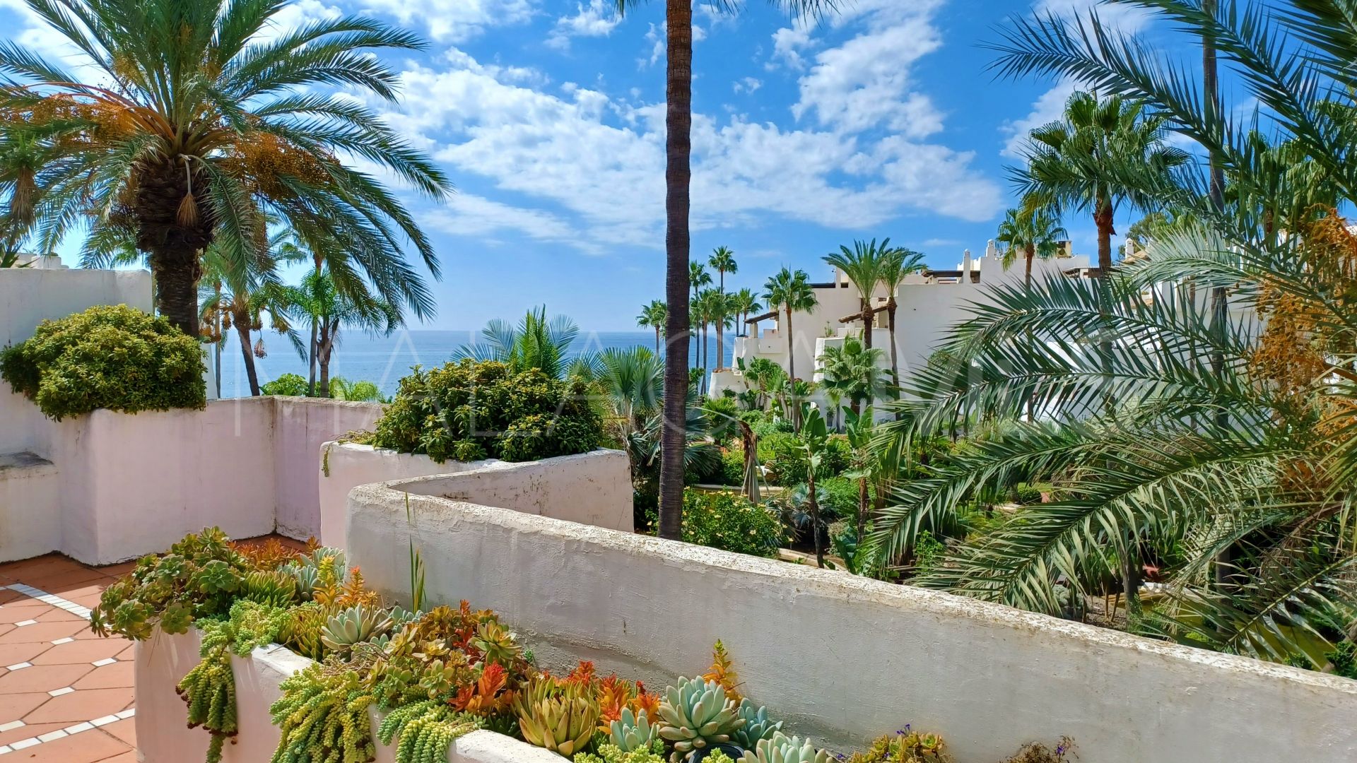 Duplex penthouse for sale in Ventura del Mar