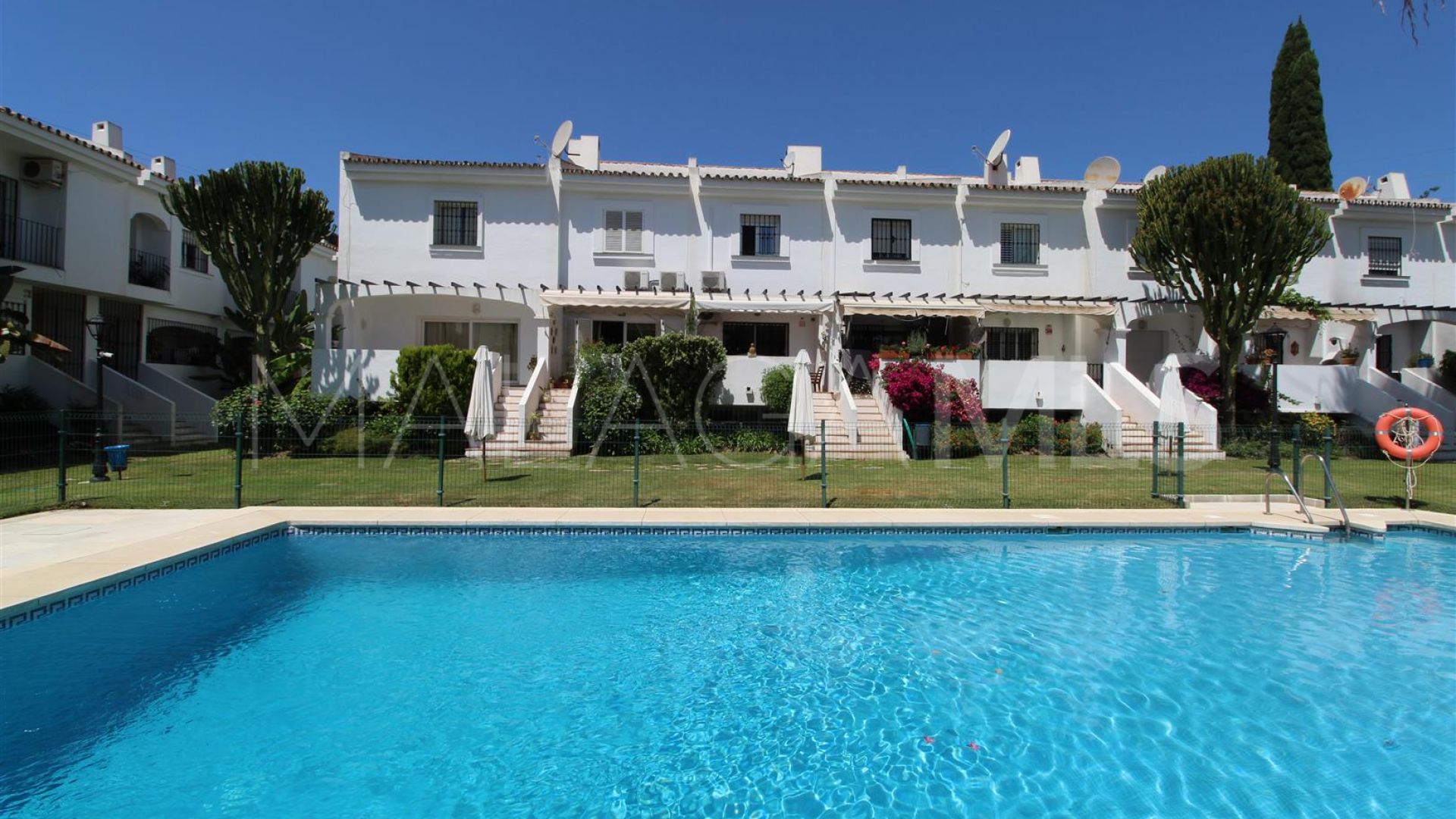 4 bedrooms Nueva Andalucia town house for sale
