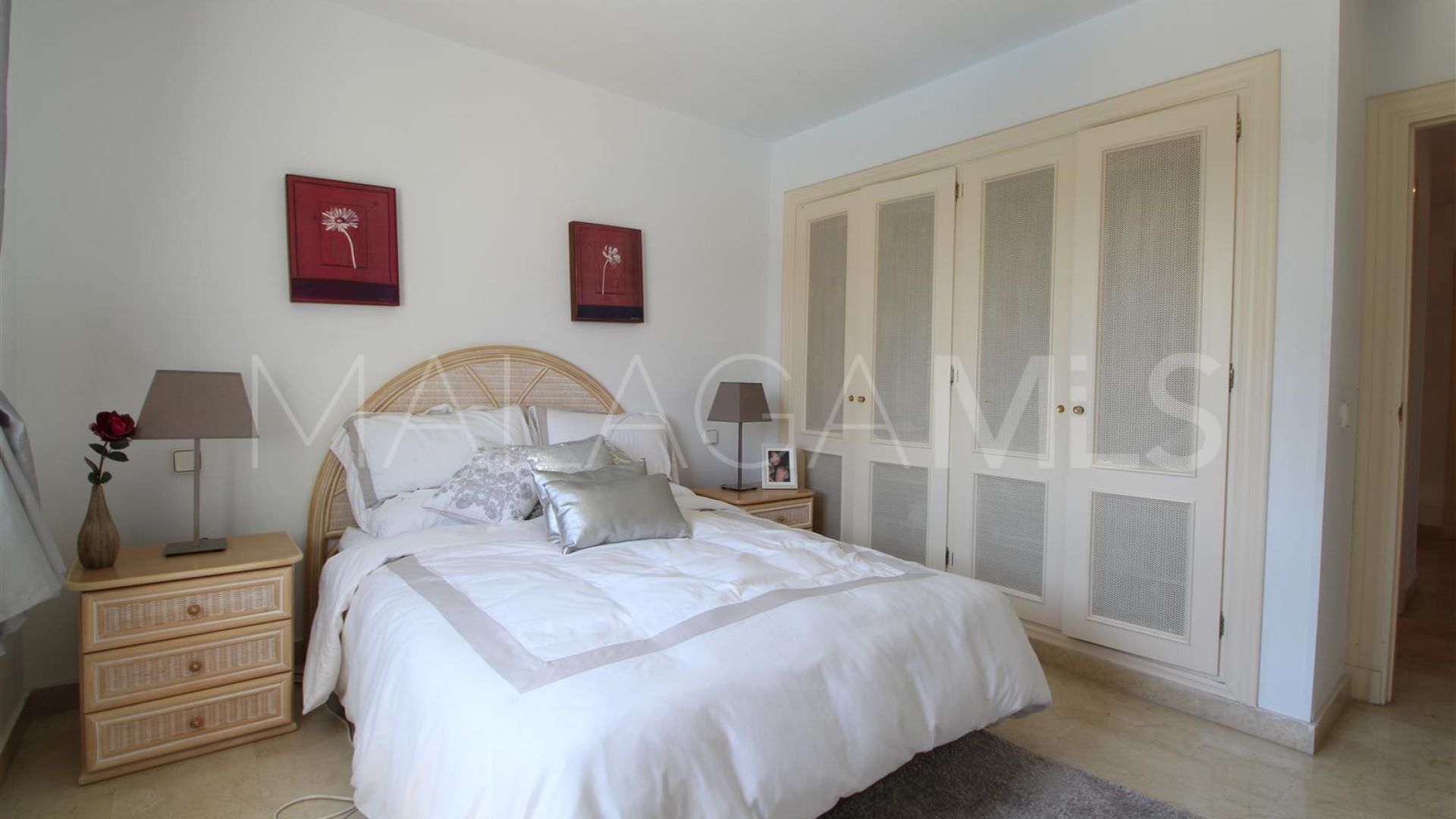Se vende adosado de 4 bedrooms in Nueva Andalucia