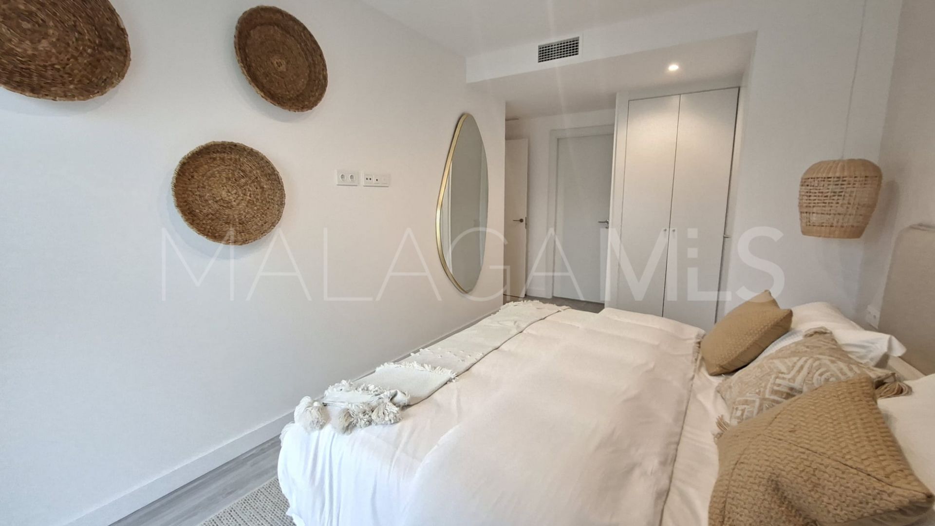 Lägenhet for sale in Estepona Centre