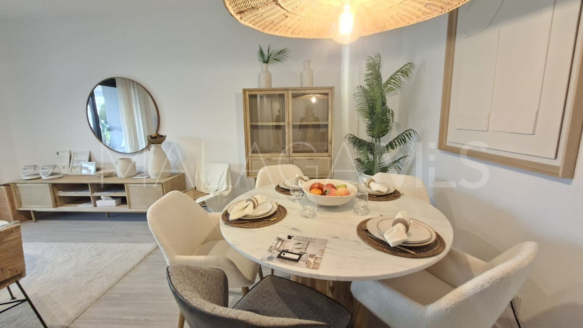 Lägenhet for sale in Estepona Centre