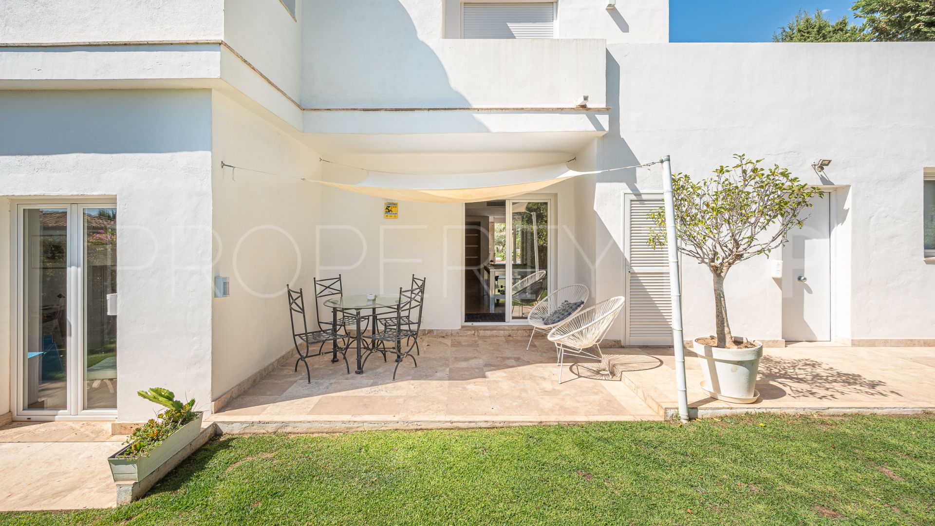 Nueva Andalucia, villa en venta con 5 dormitorios