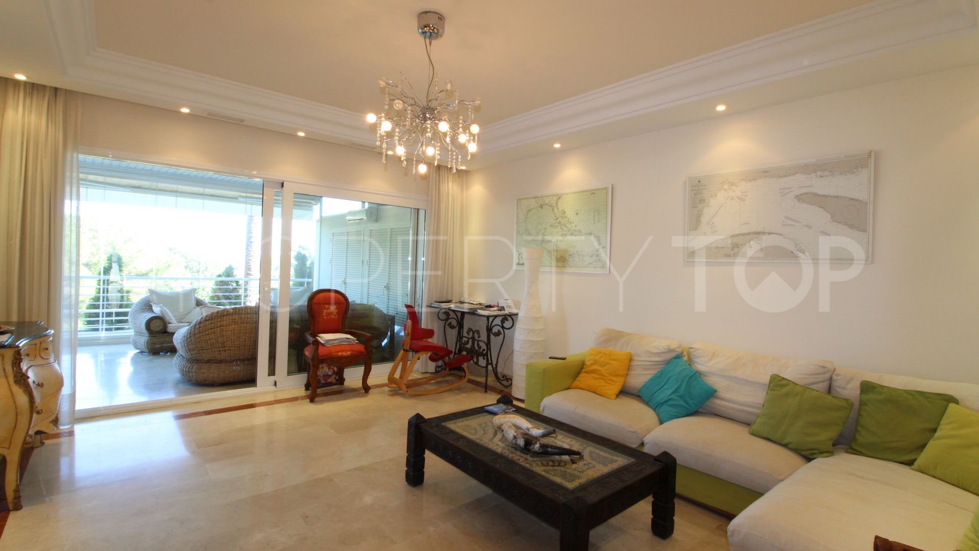 2 bedrooms La Corniche ground floor apartment for sale