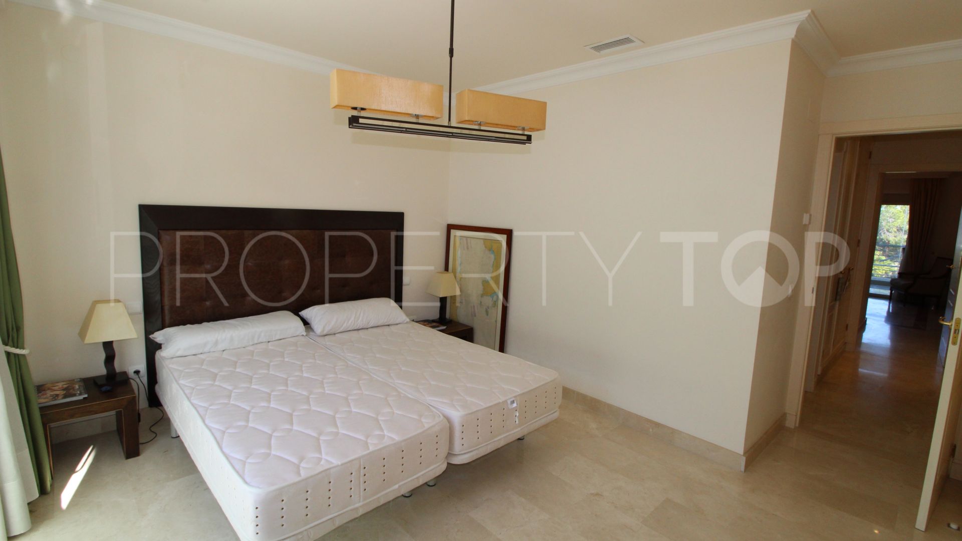 Apartamento planta baja en venta con 2 dormitorios en La Corniche