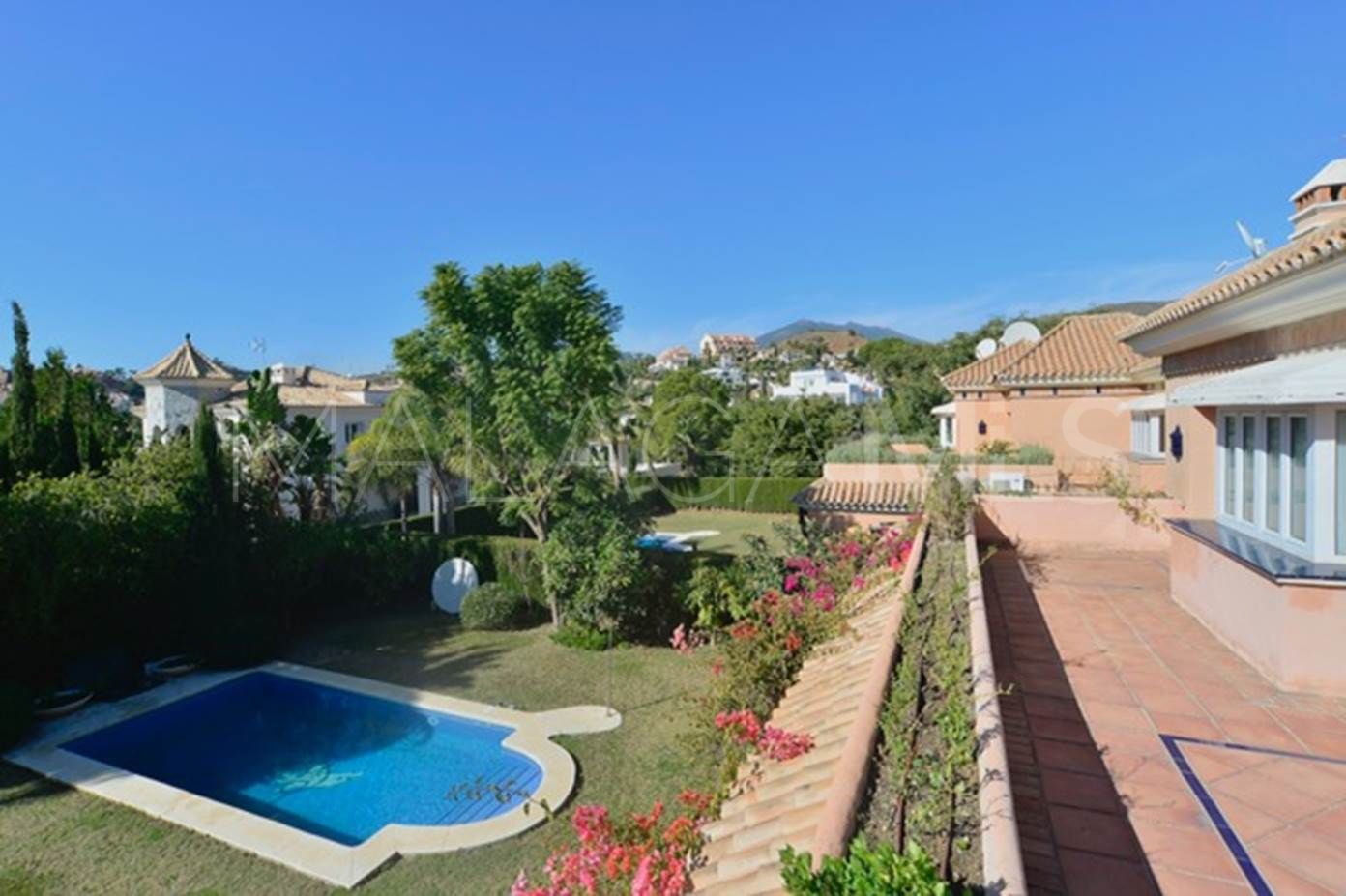 Villa for sale in Supermanzana H with 4 bedrooms