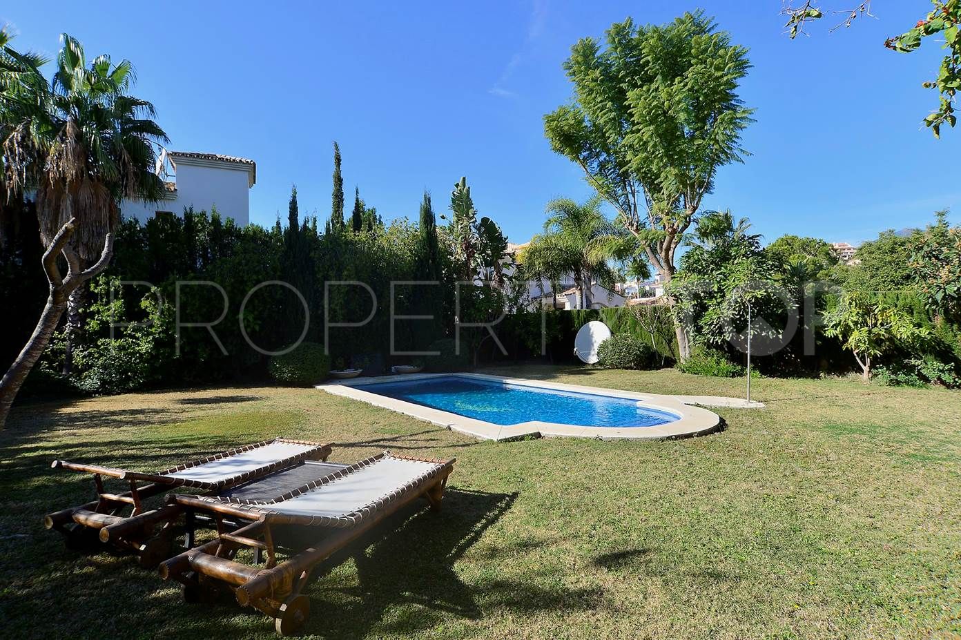 Villa with 4 bedrooms for sale in Supermanzana H