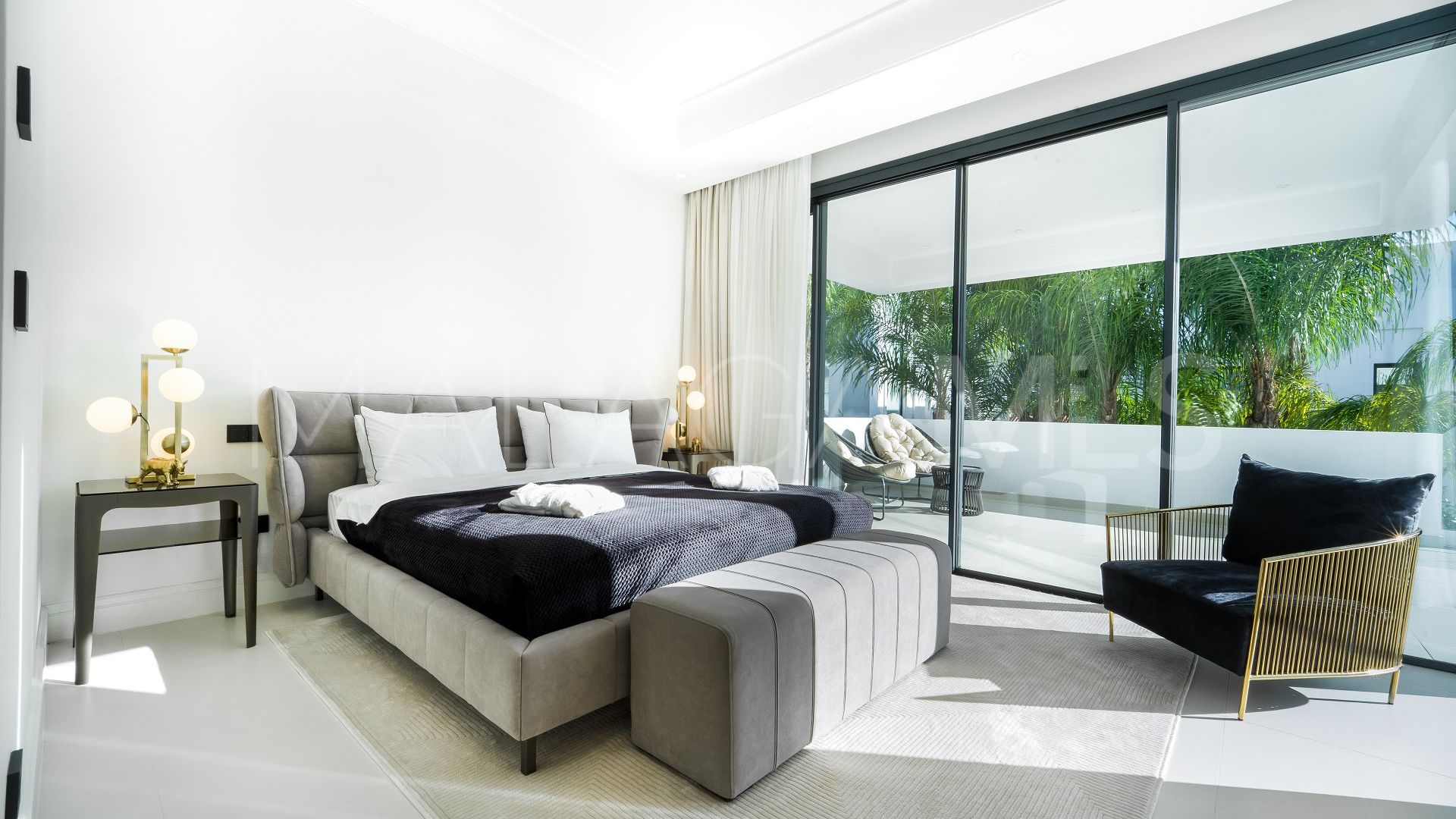 4 bedrooms villa for sale in Rio Verde Playa
