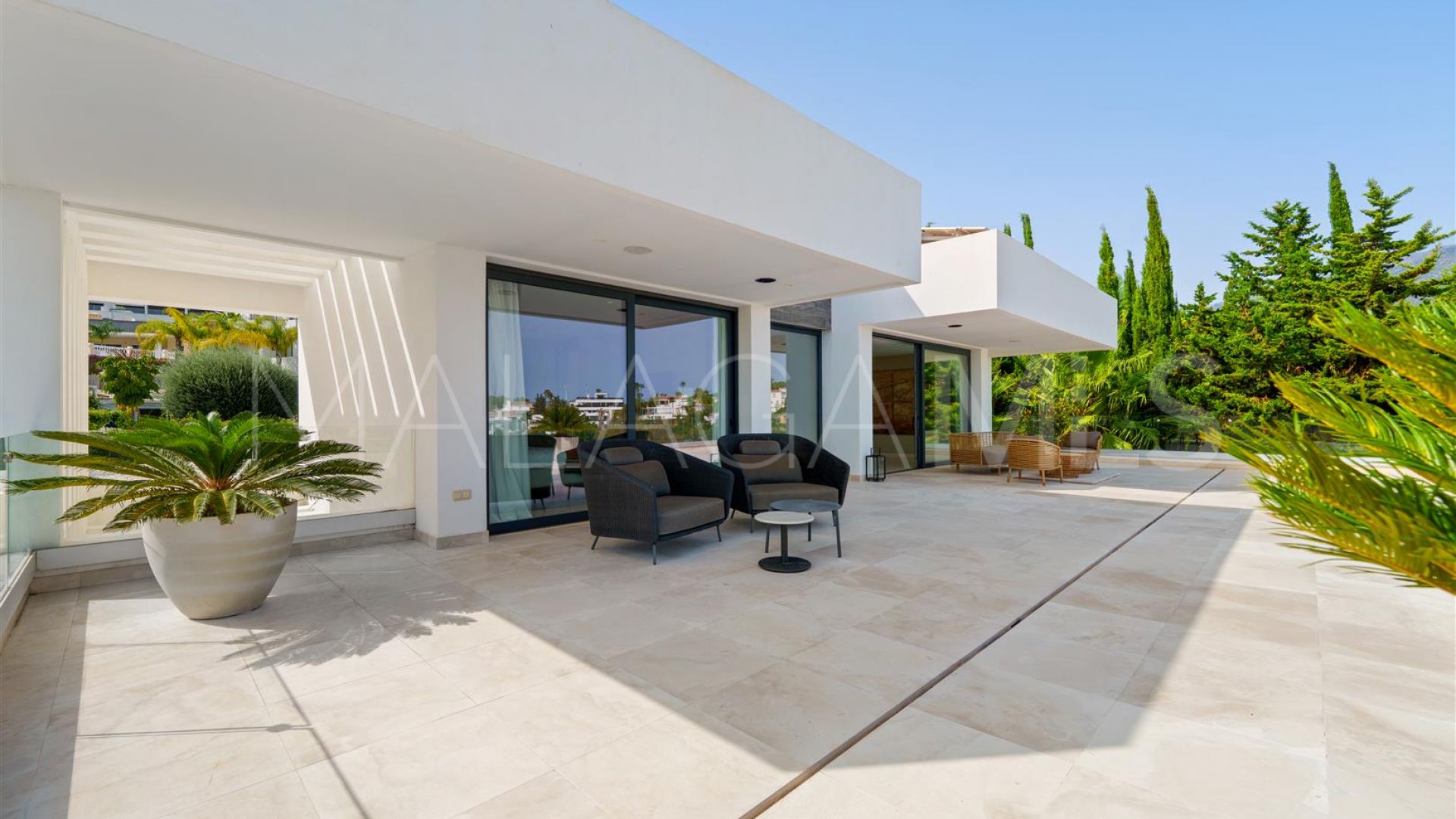 Se vende villa in Nueva Andalucia