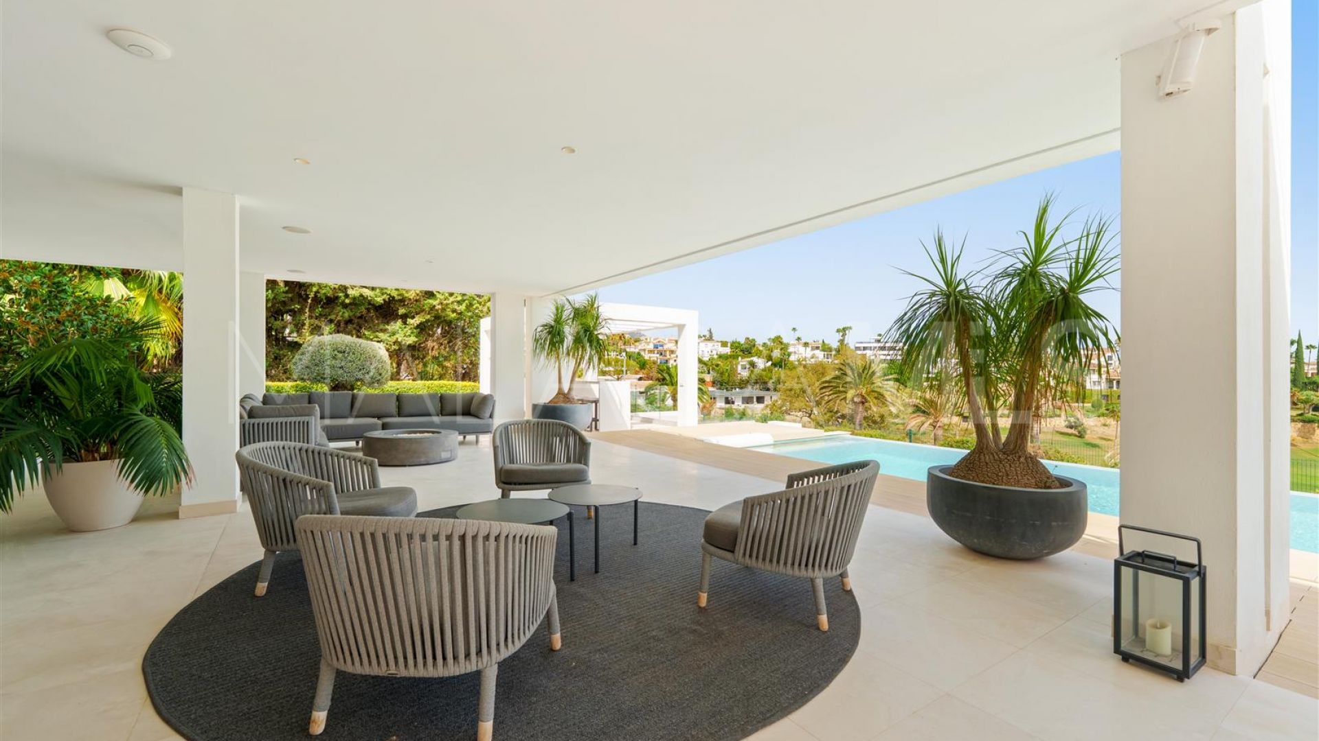 Se vende villa in Nueva Andalucia