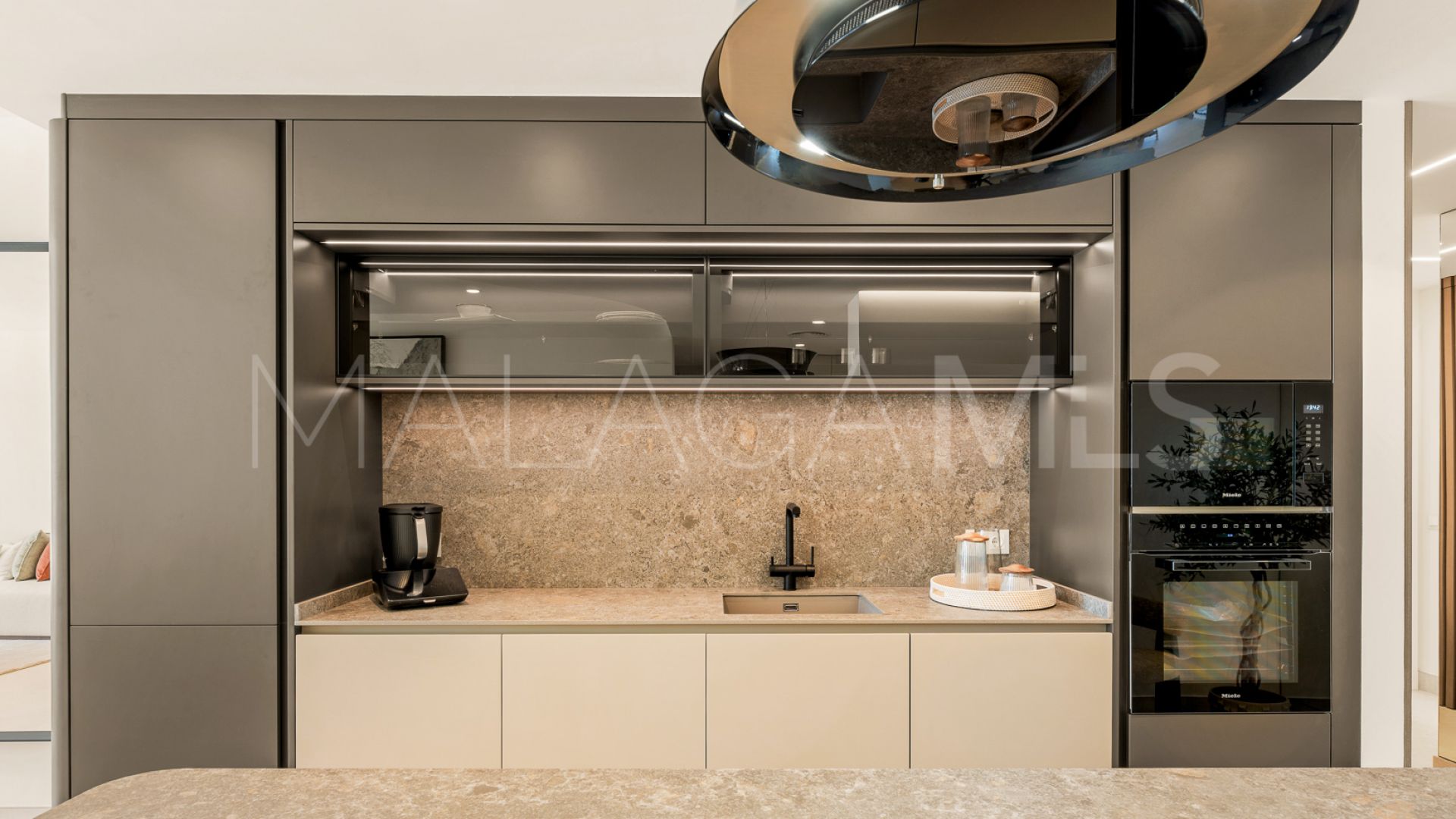 Duplex penthouse for sale in Bahía del Velerín