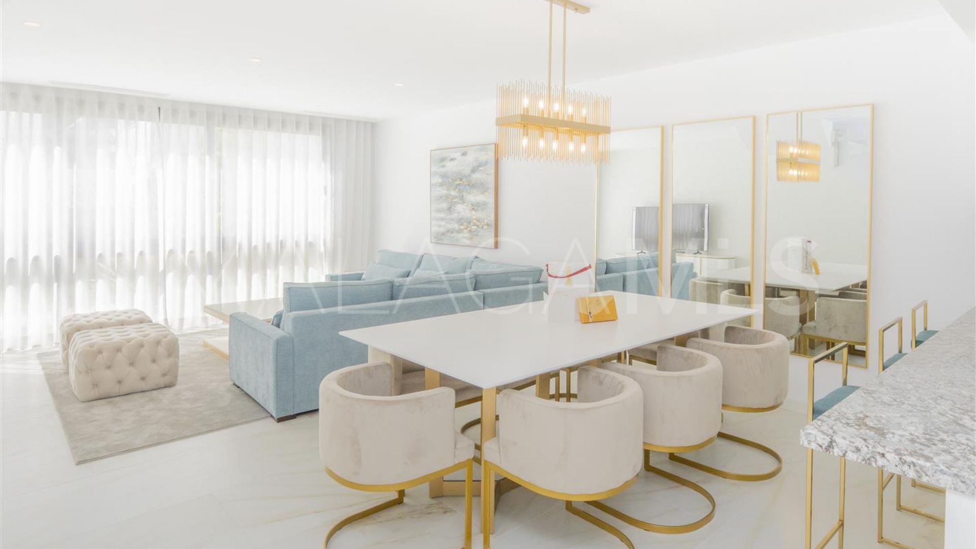 Radhus for sale in Los Naranjos