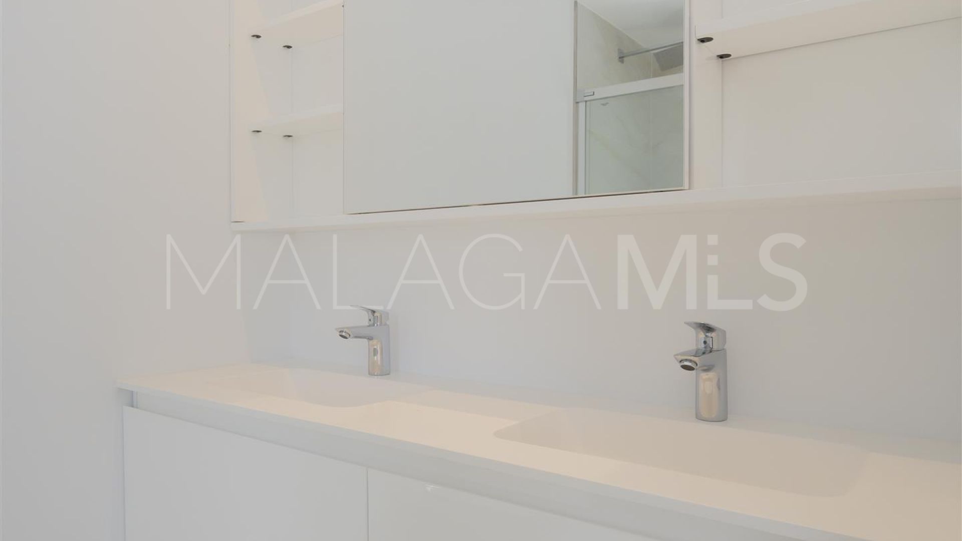 Radhus for sale in Los Naranjos