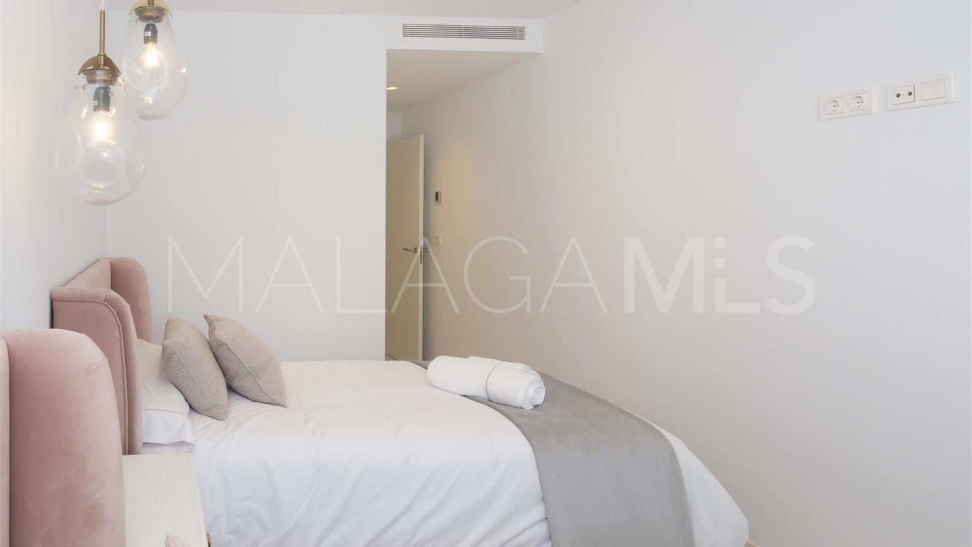 Radhus for sale in Los Naranjos