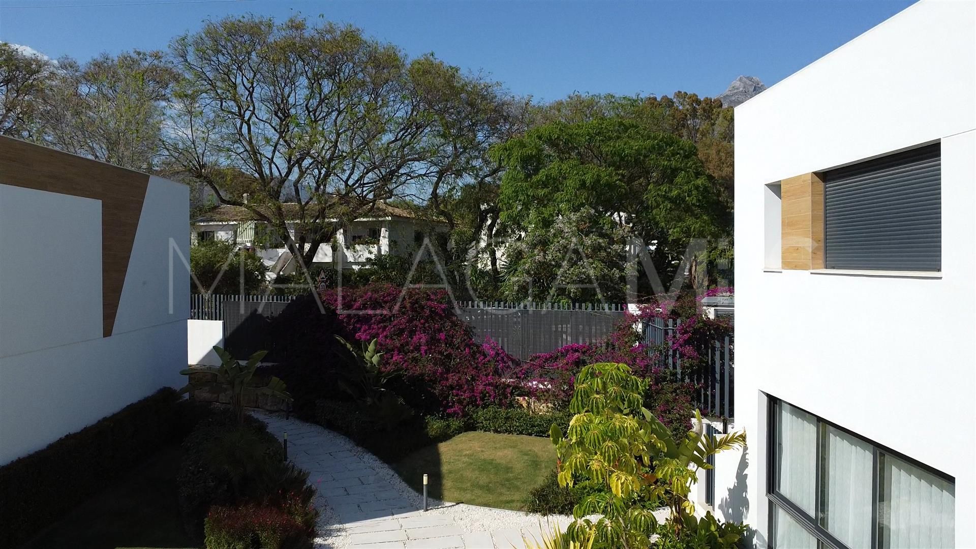 Radhus for sale in Los Naranjos