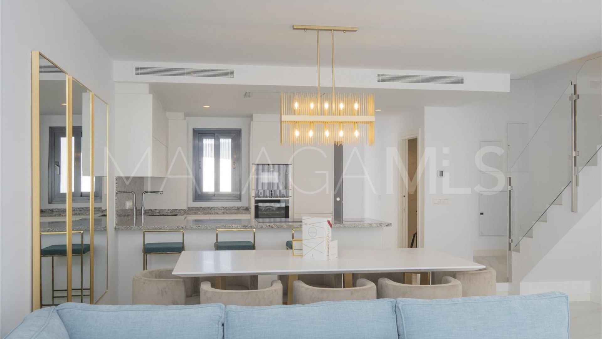 Radhus for sale in Los Naranjos