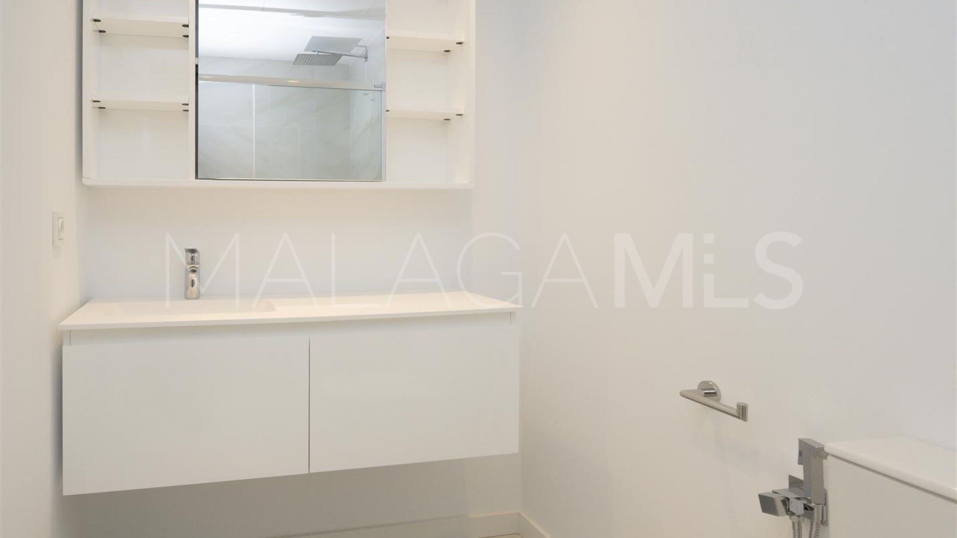 Radhus for sale in Los Naranjos