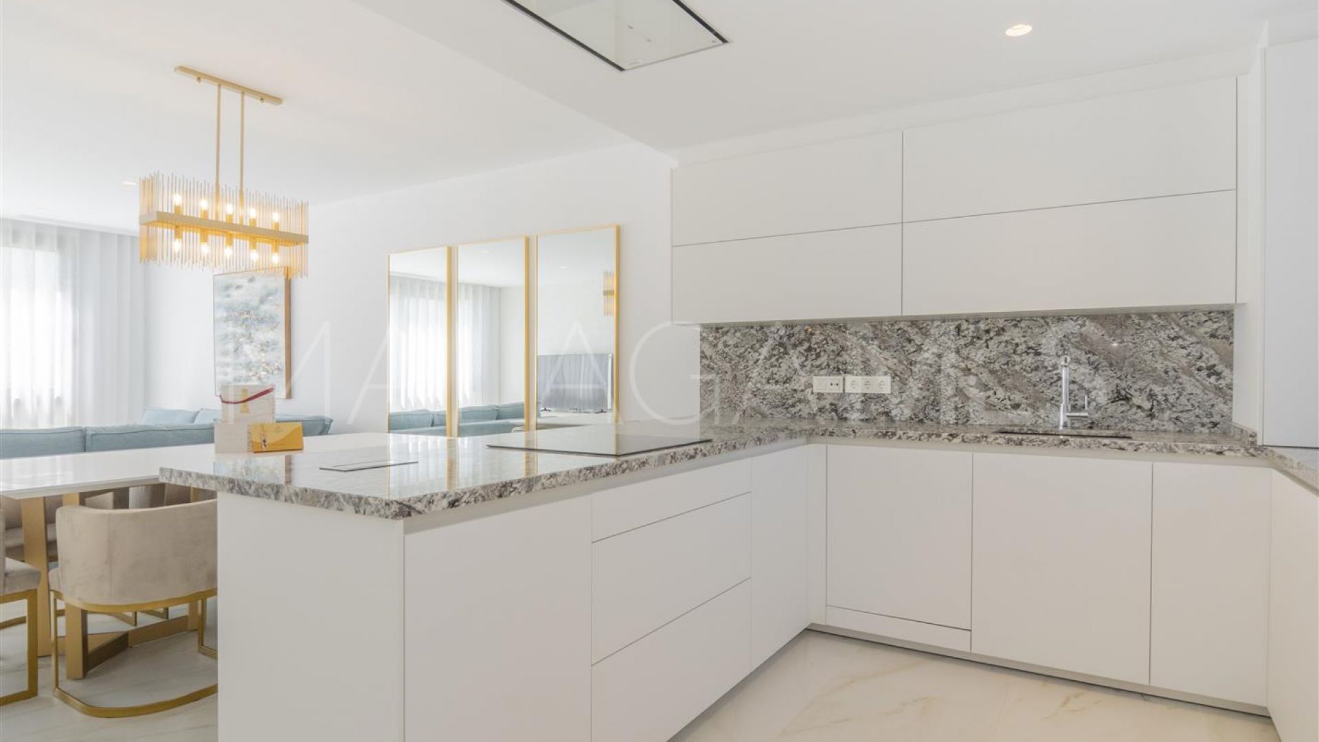 Radhus for sale in Los Naranjos