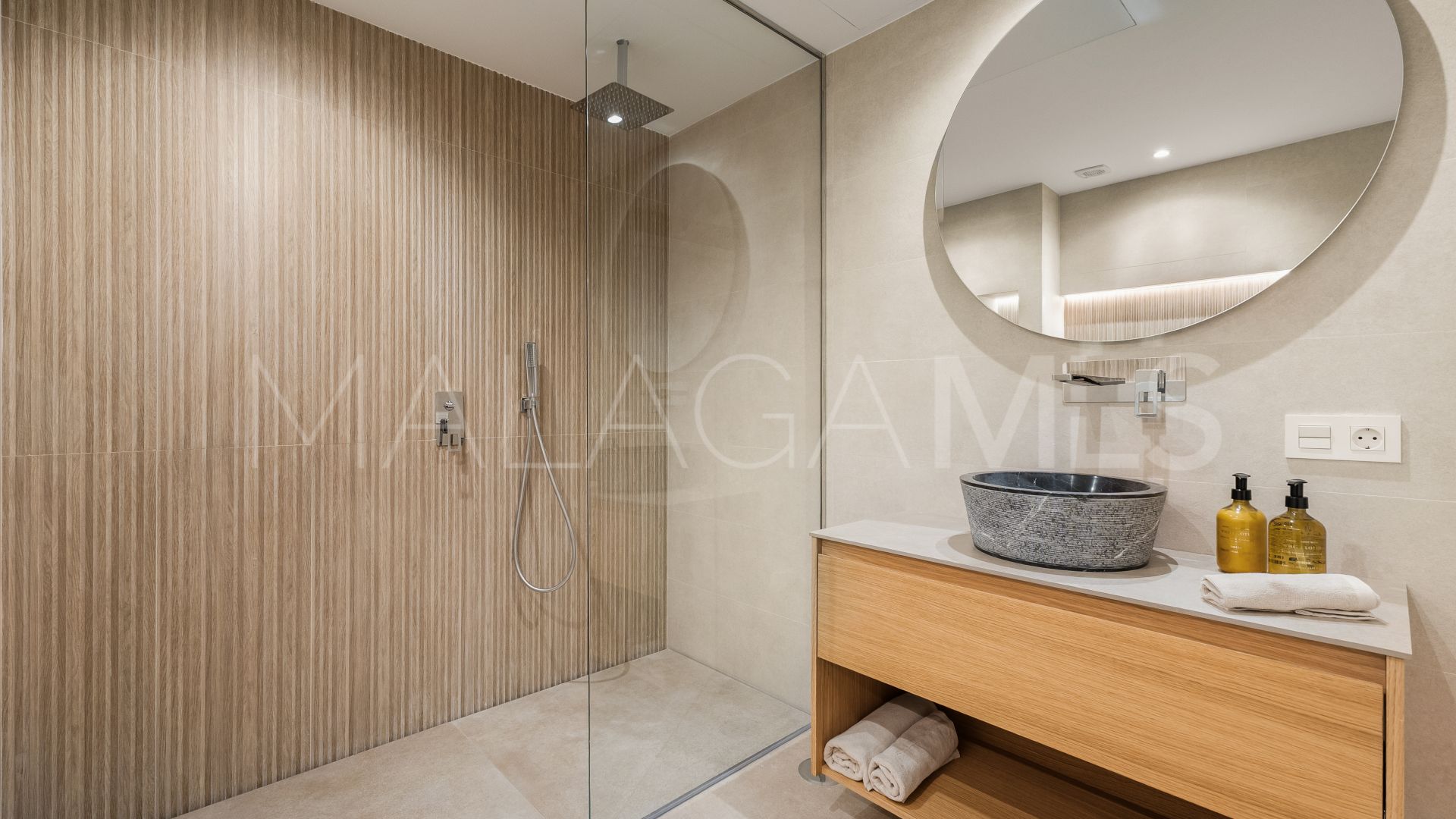 Apartment for sale in Nueva Andalucia