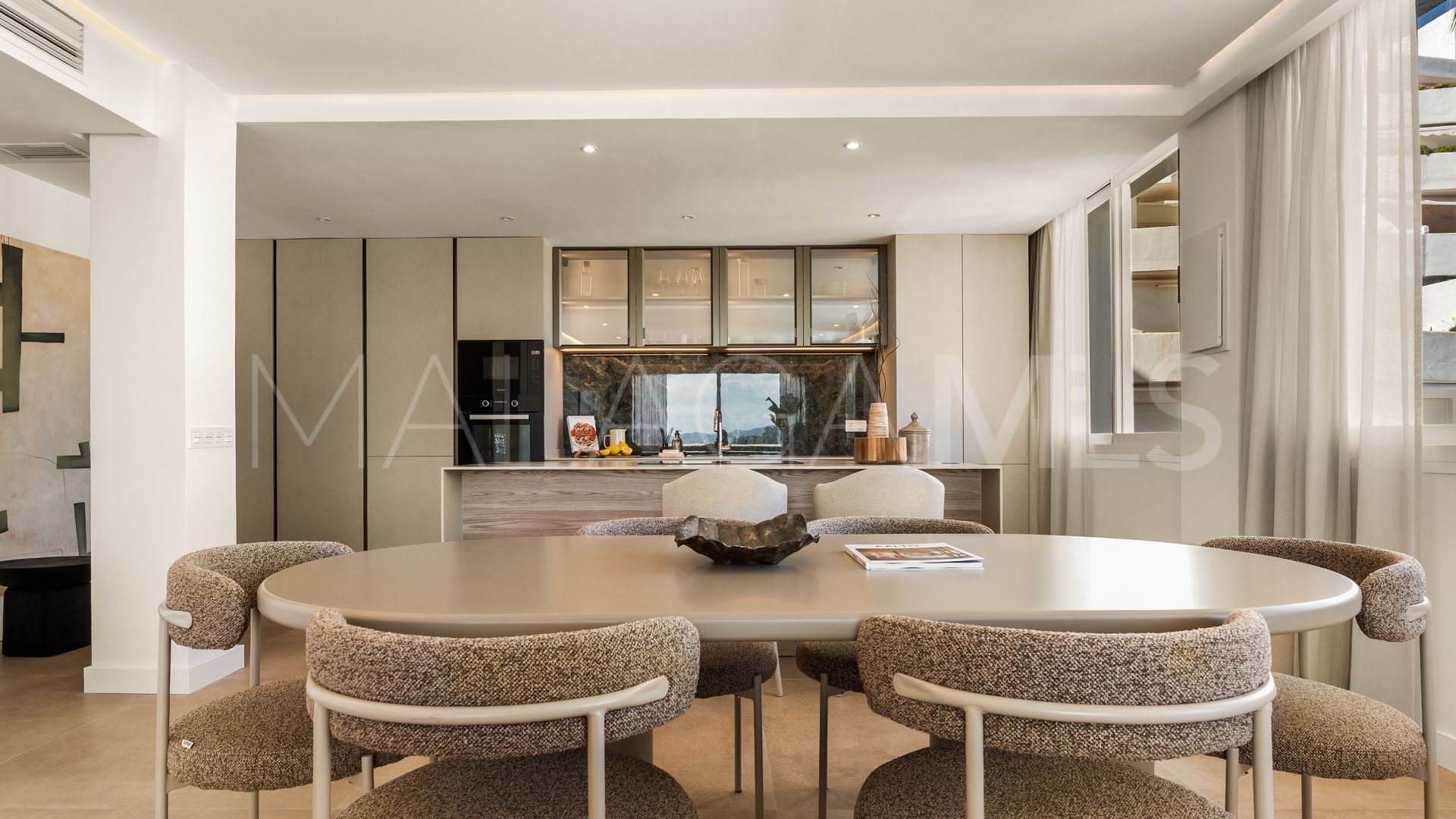 Apartment for sale in Nueva Andalucia